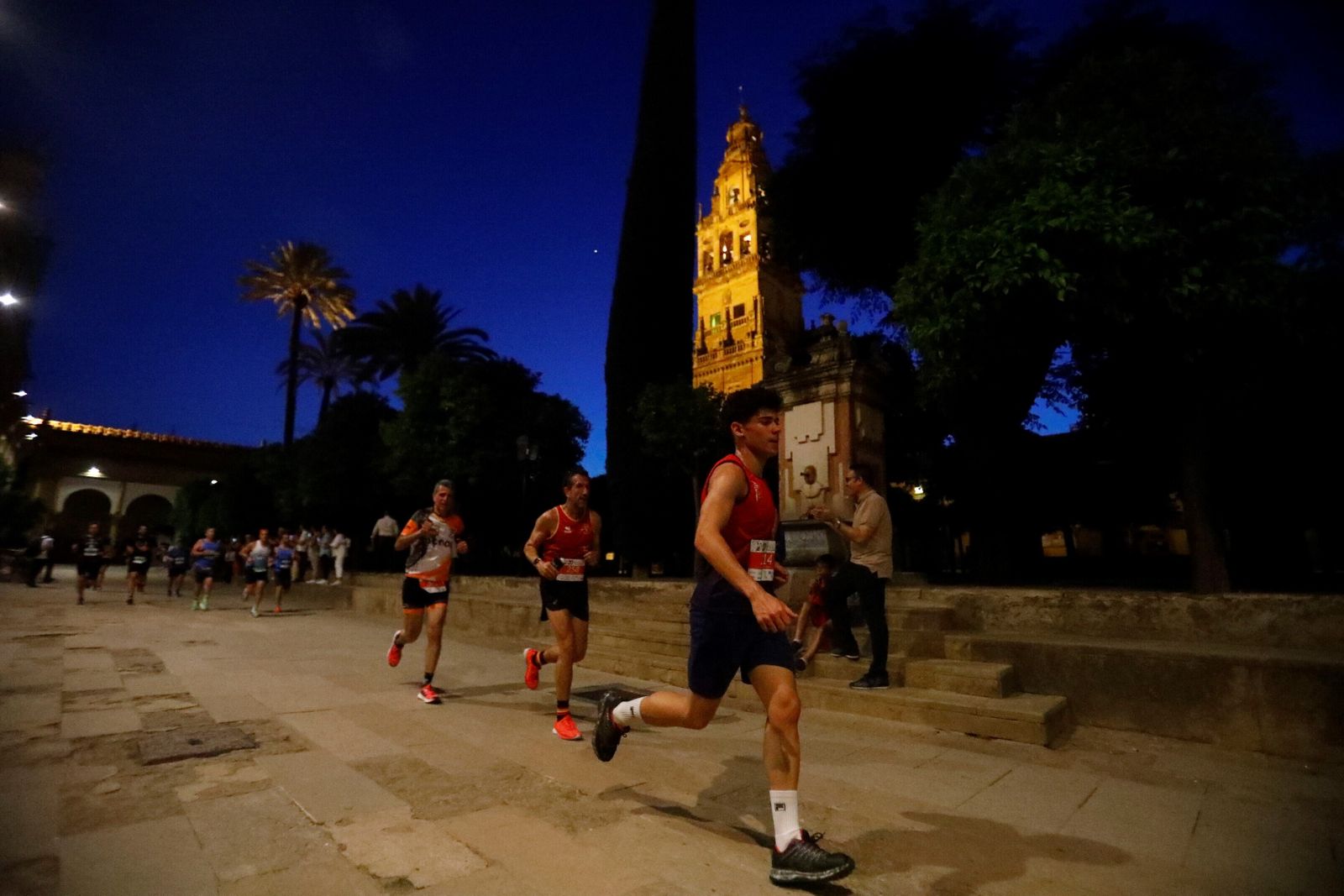 Las mejores fotos de la XX edición de la Nocturna Trotacalles en Córdoba