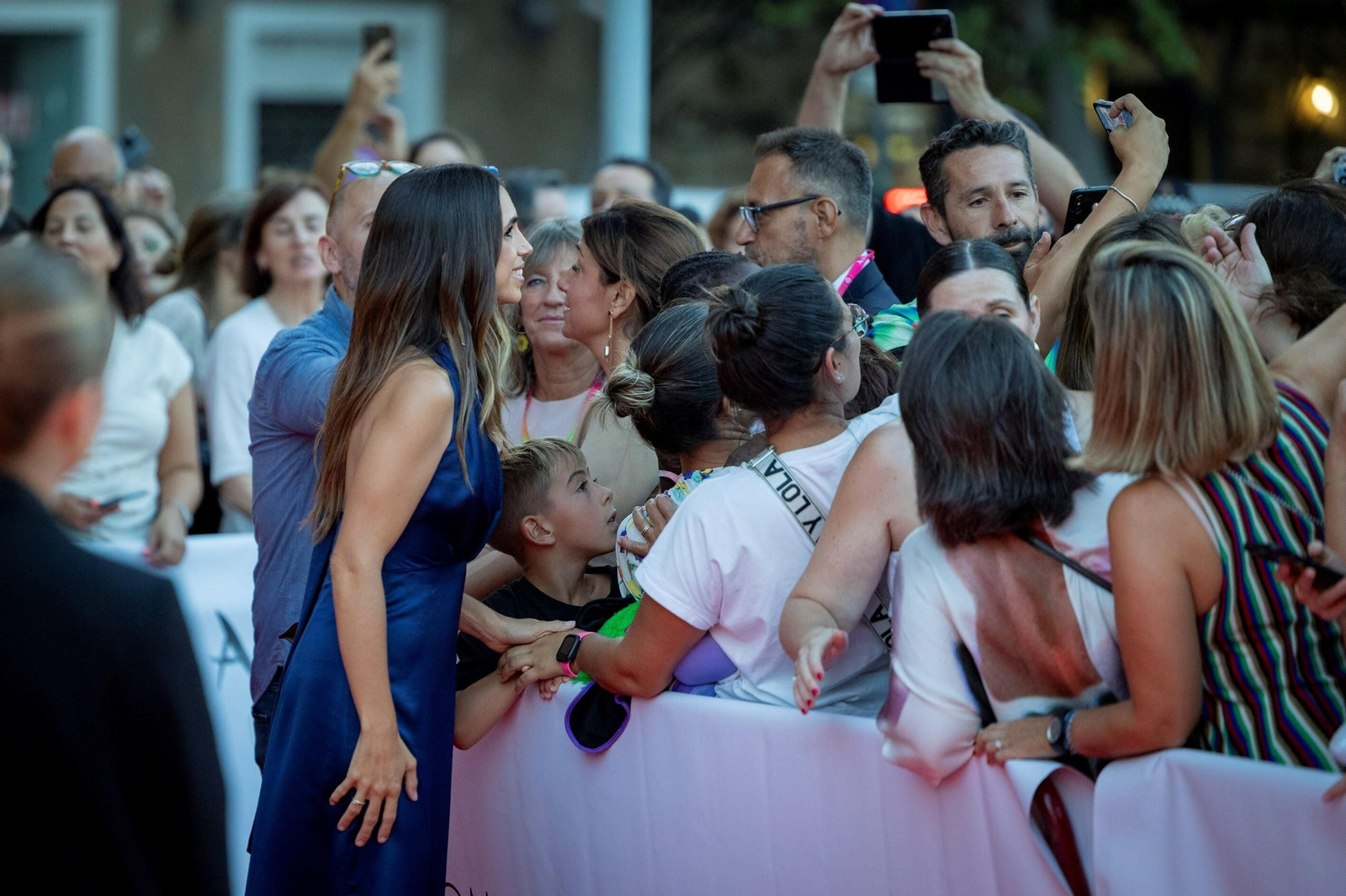 Todas las imágenes de la gran alfombra roja del South Series Festival en Cádiz: Luis Tosar, Marta Hazas, Mariano Peña, ....