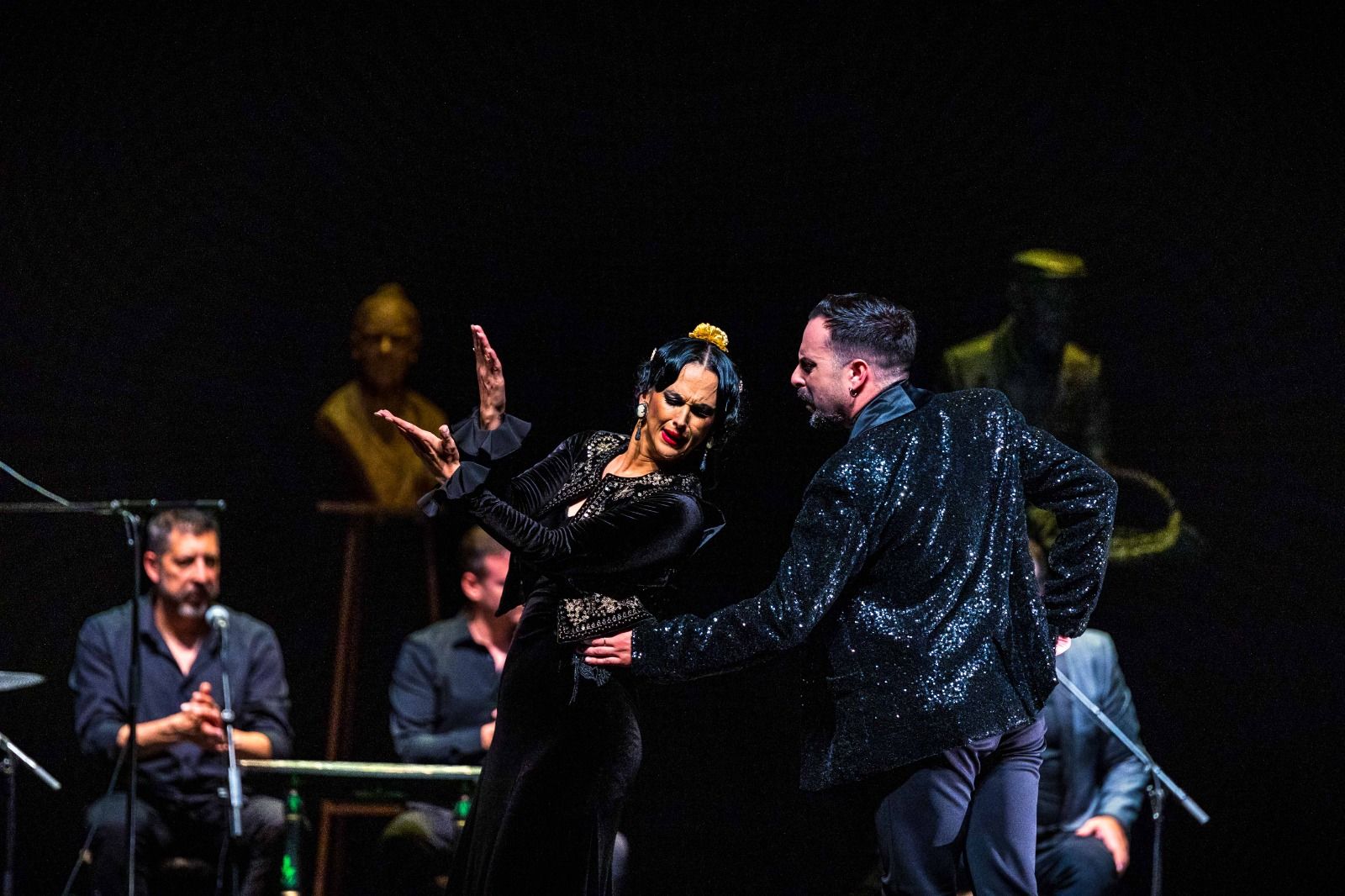 El cante de Jesús Castilla llena el Teatro de las Cortes por el Día Internacional del Flamenco