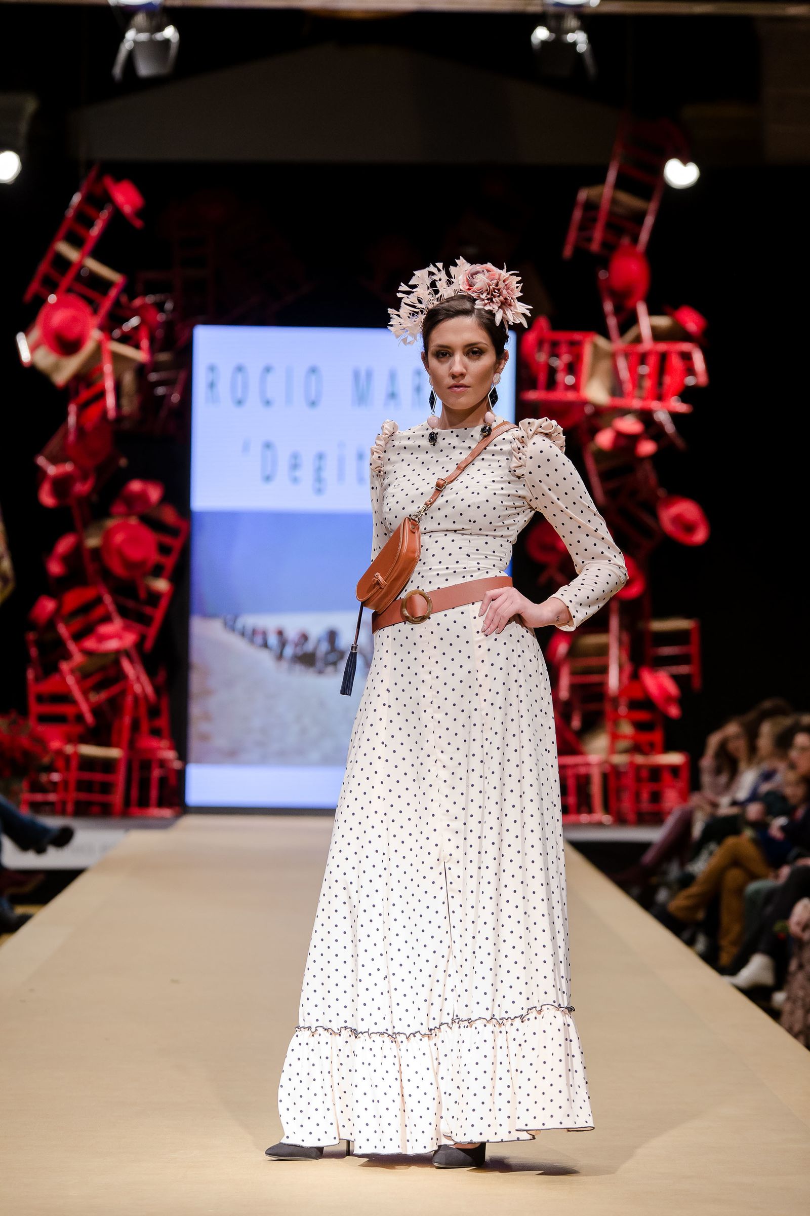 Pasarela Flamenca Jerez 2019: Real Hermandad del Rocío, el desfile benéfico en fotos