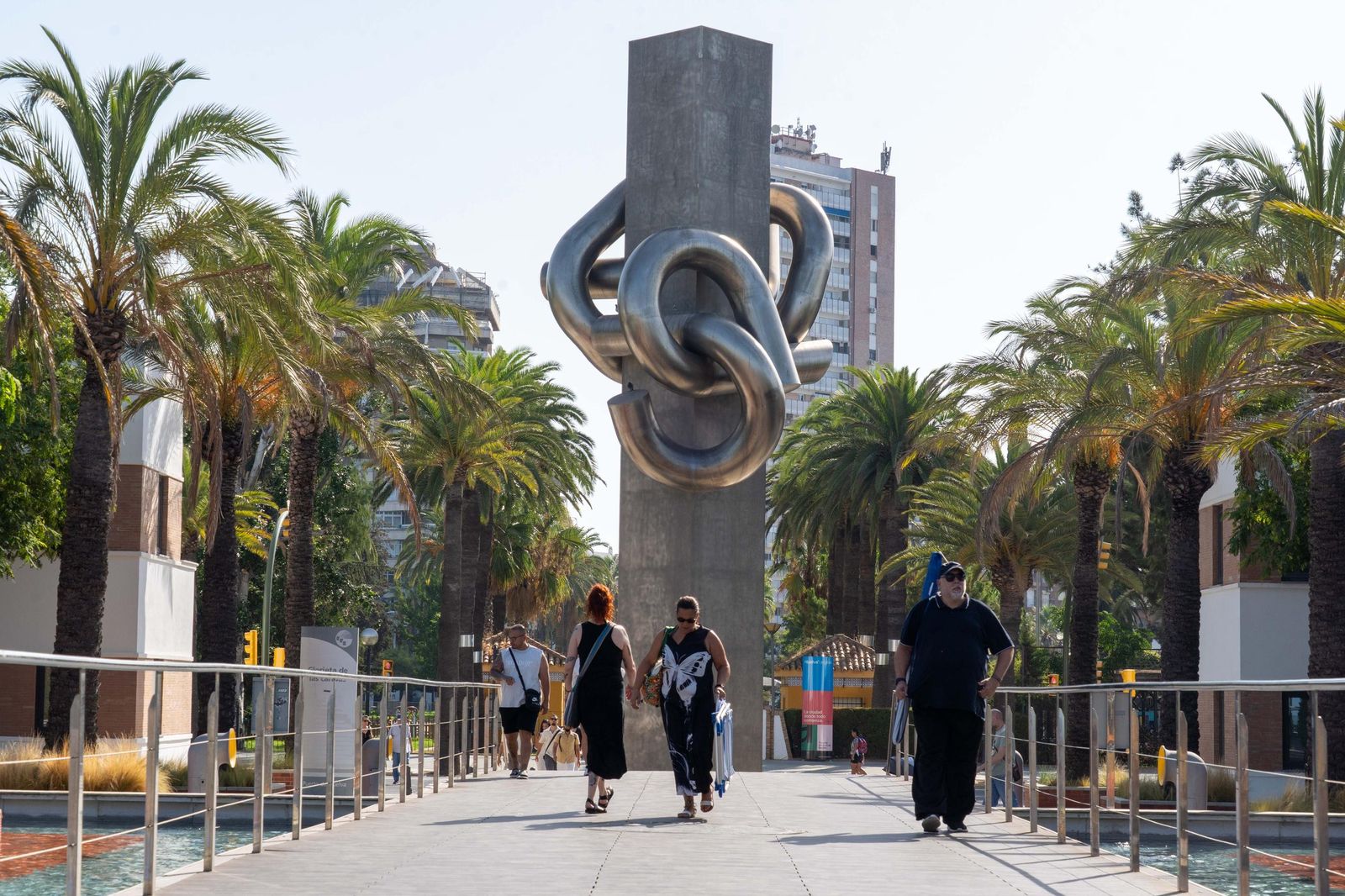 Imágenes de El Muelle de Levante, punto de partida de la mítica Canoa de Punta Umbría