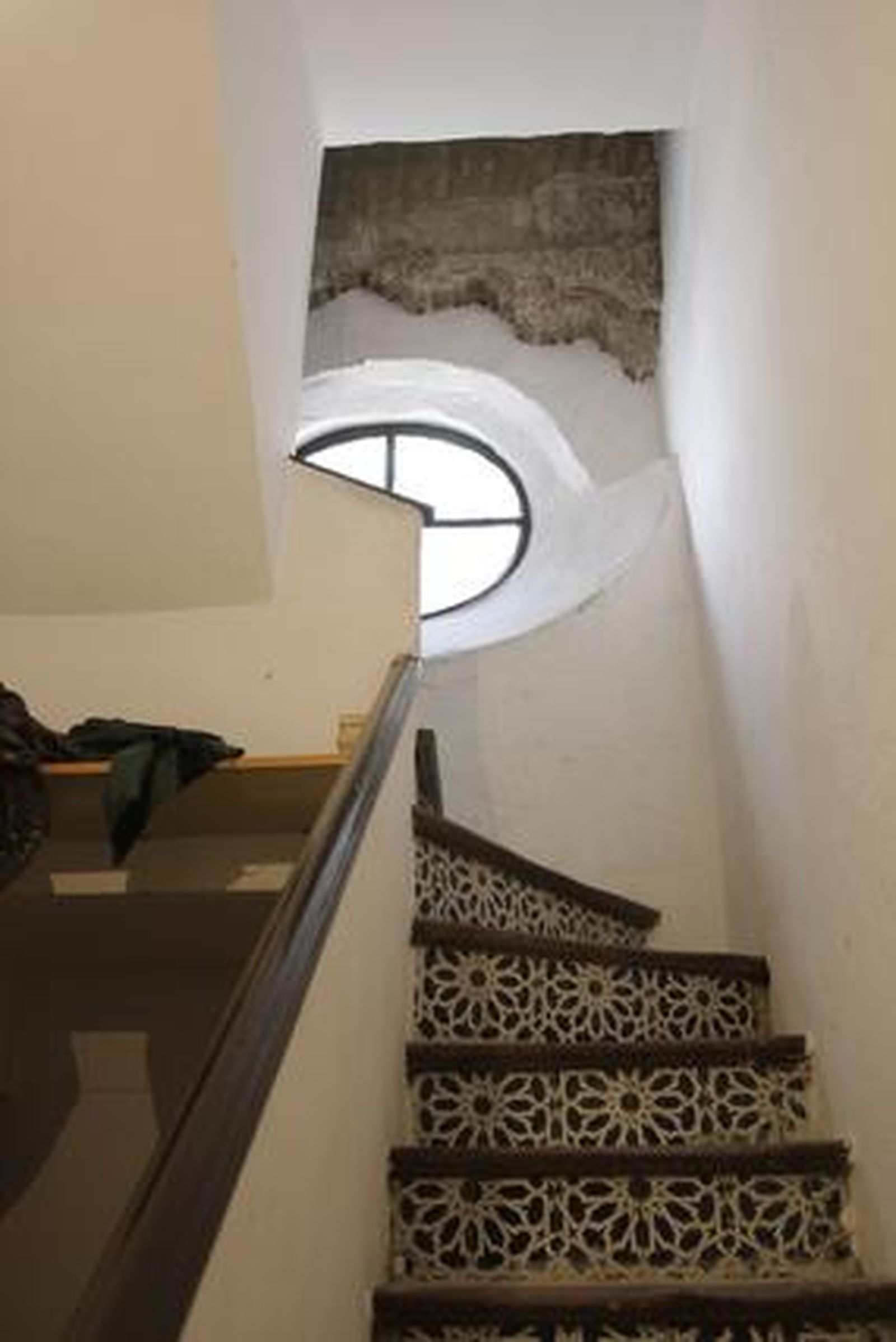 Parte de la decoración almohade embutida en un muro de la Capilla del Dulce Nombre de Jesús.

Foto: José Ángel García