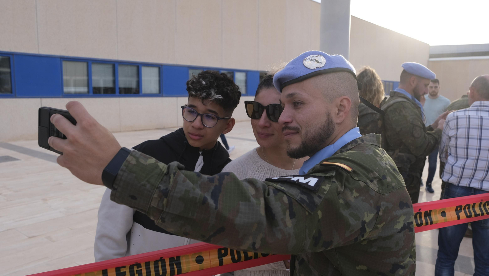 Imágenes de la salida del segundo contingente de La Legión con destino el Líbano