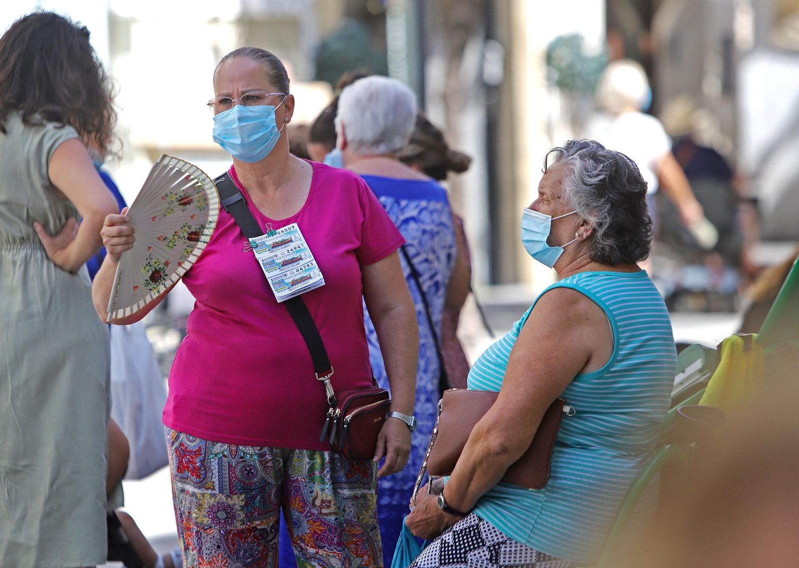 Coronavirus en Jerez,primer día del uso obligatorio de mascarillas
