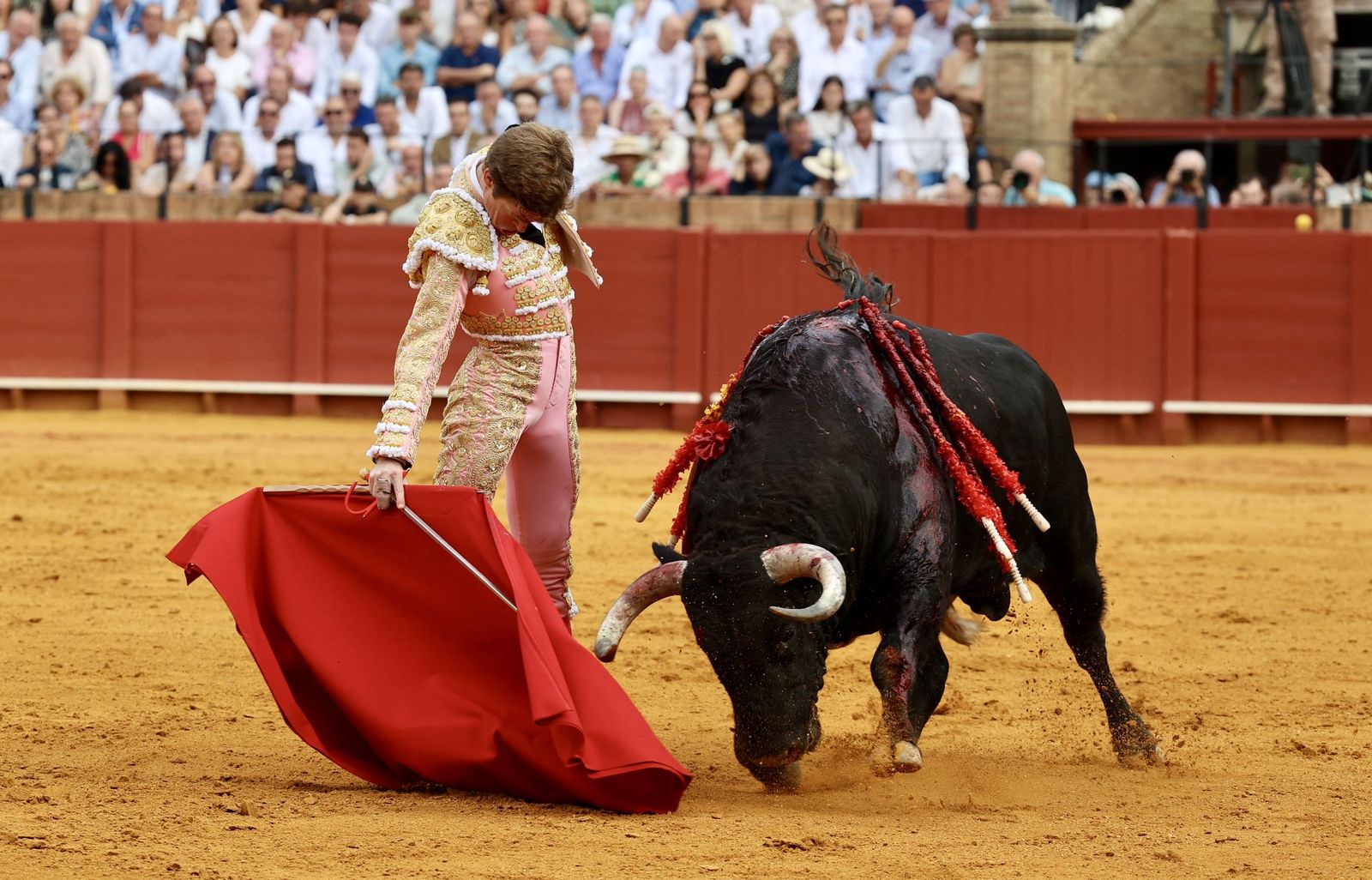 Corrida de toros de Morante de la Puebla, Daniel Luque y Borja Jiménez