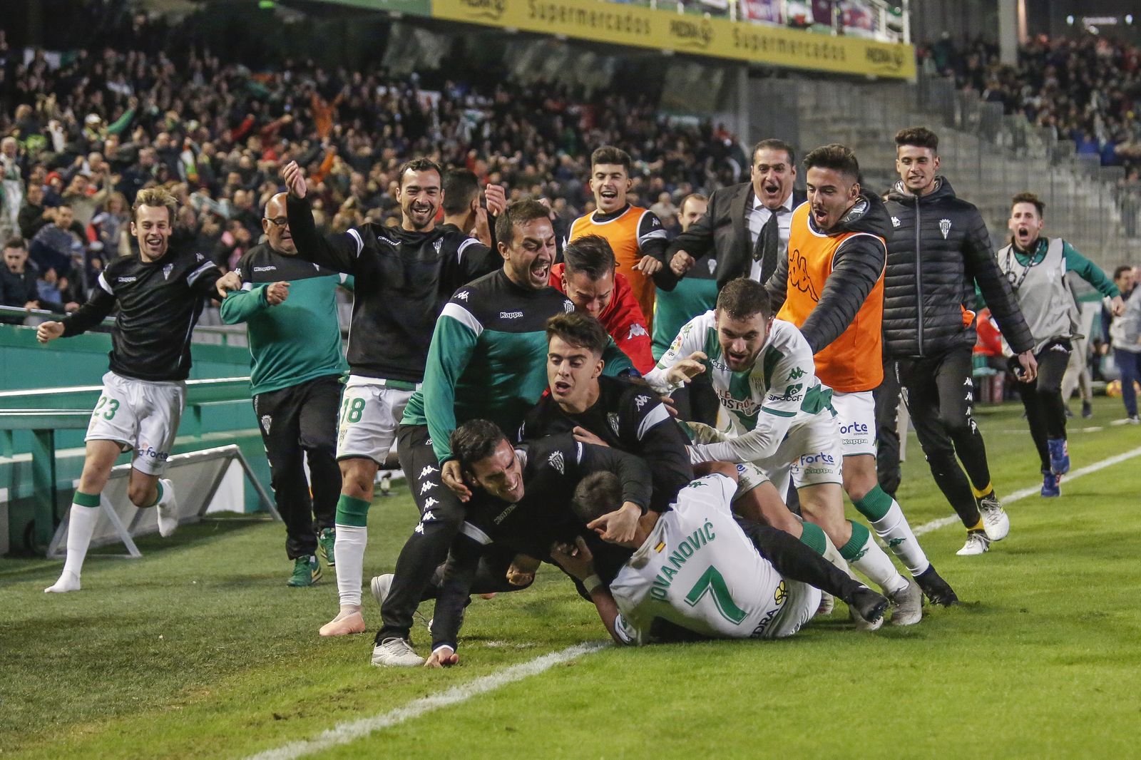 El Córdoba-Extremadura, en imágenes