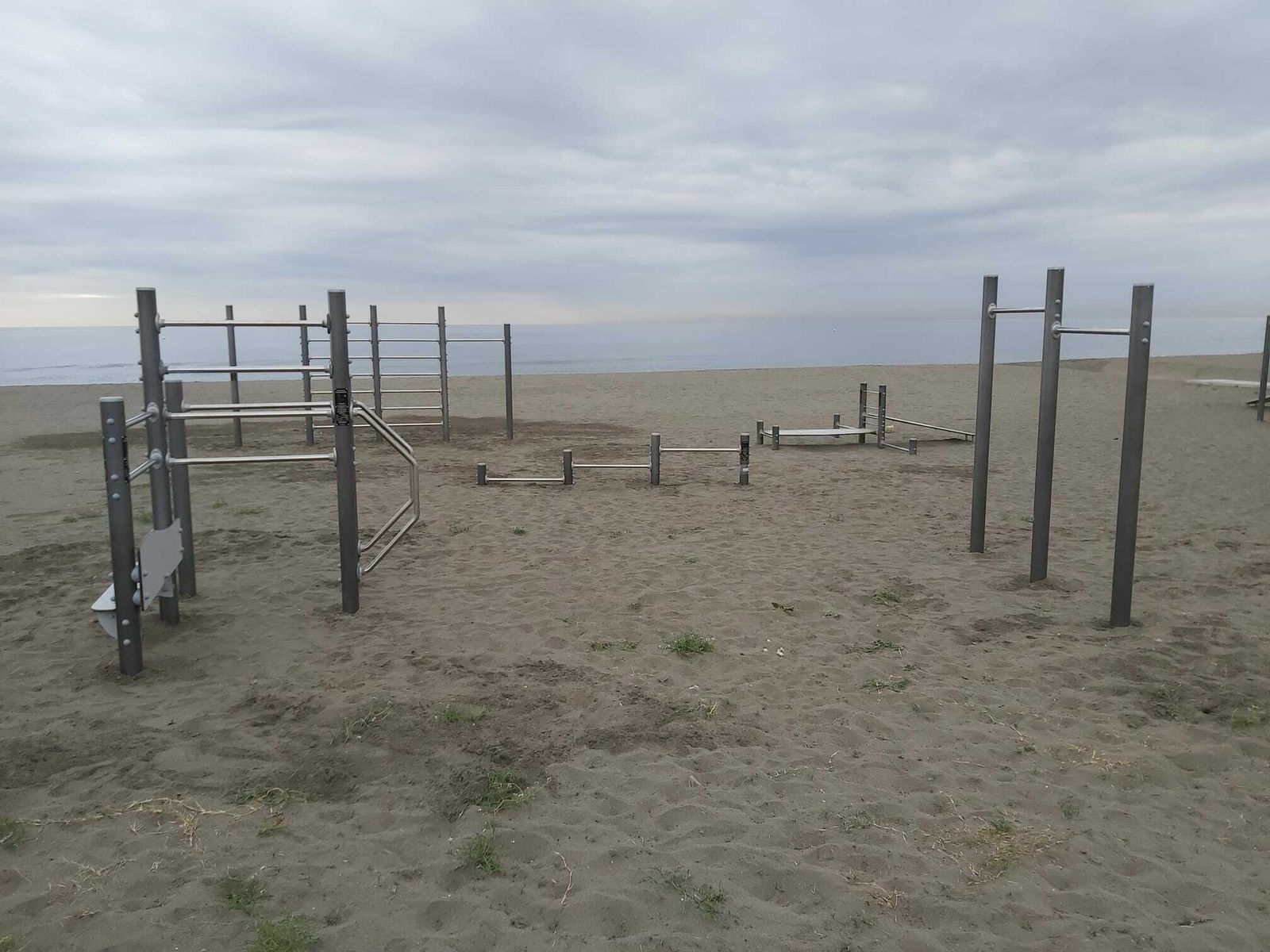 Nuevos elementos en el parque de calistemia en Rincón de la Victoria.