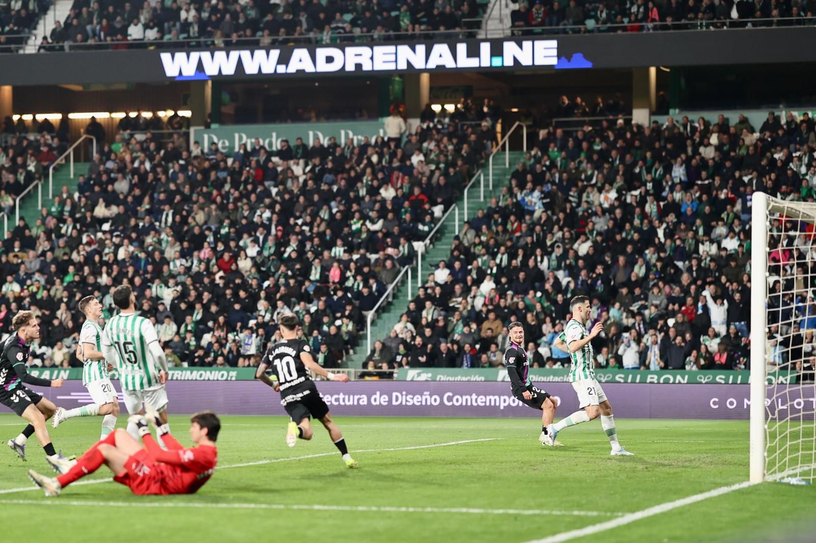 El Córdoba-Málaga CF, en fotos