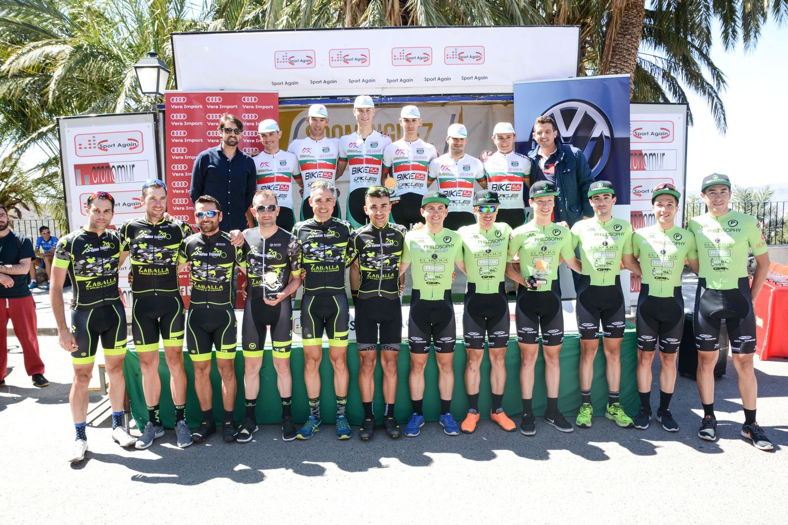 Fotogalería de la Vuelta Ciclodeportiva a Almería