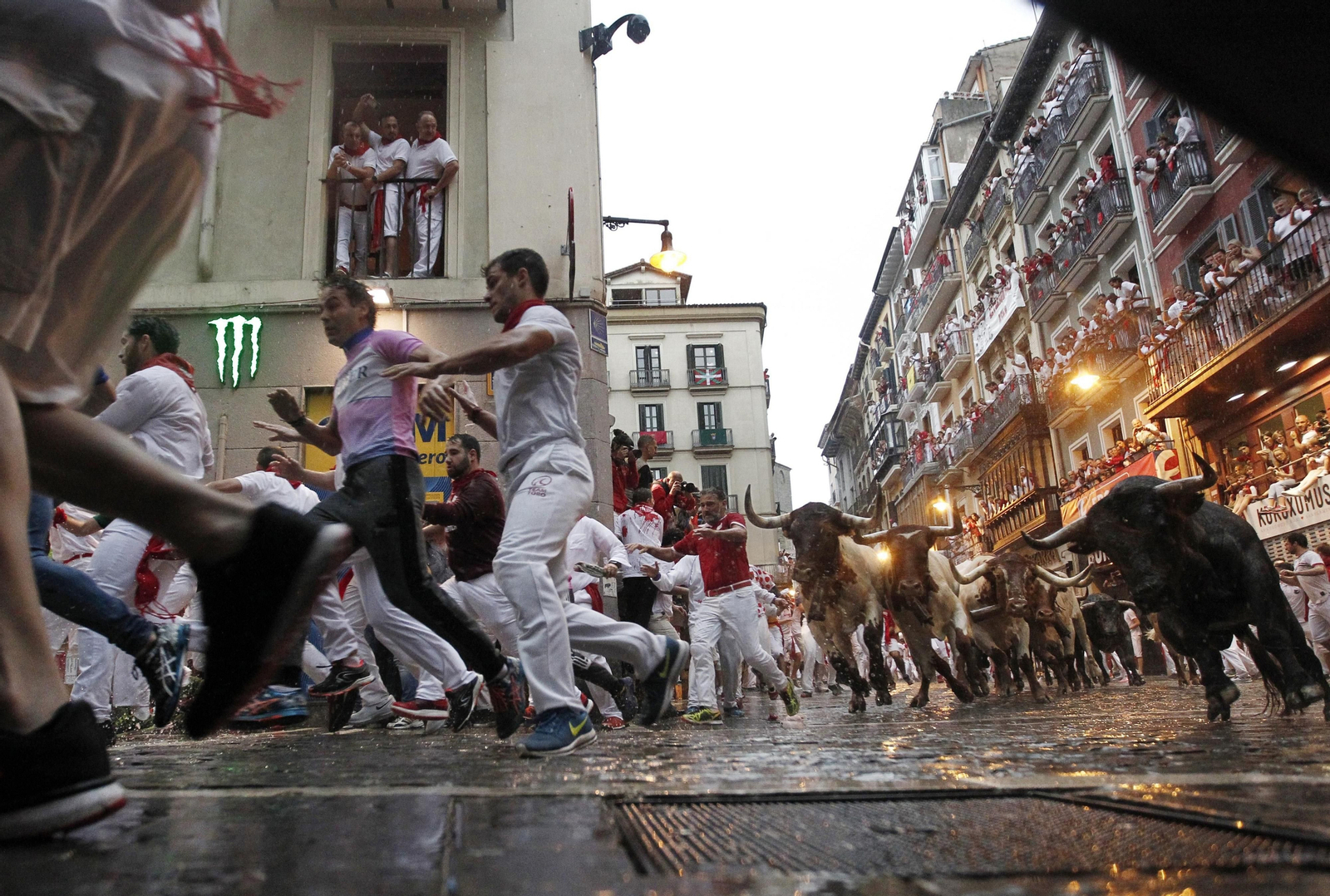 Las imágenes del segundo encierro de los Sanfermines 2018