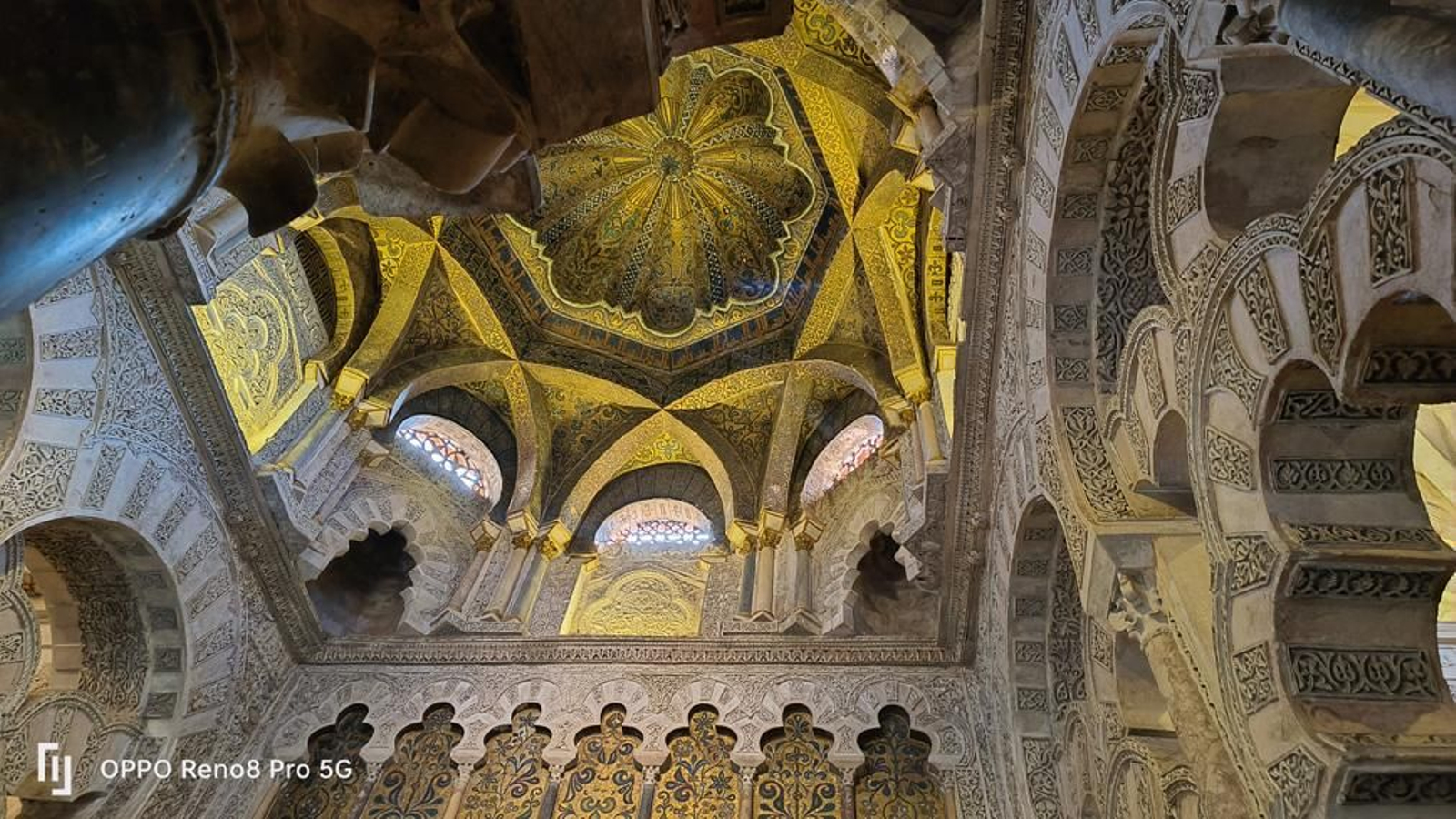 Foto de la Mezquita-Catedral de Córdoba tomada con el Oppo Reno 8 Pro