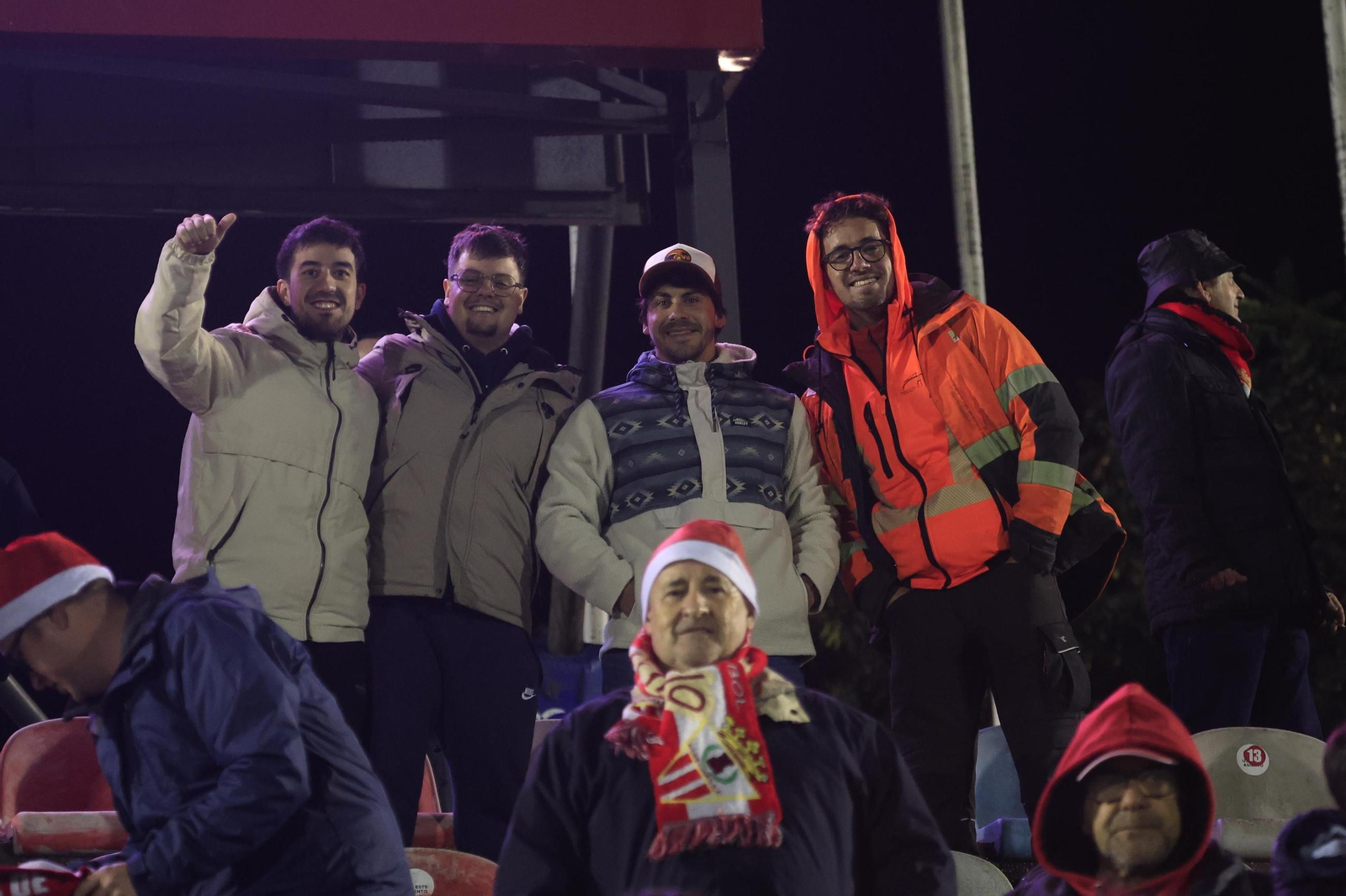 Búscate en el Nuevo Mirador durante el Algeciras - Villarreal B de Primera Federación