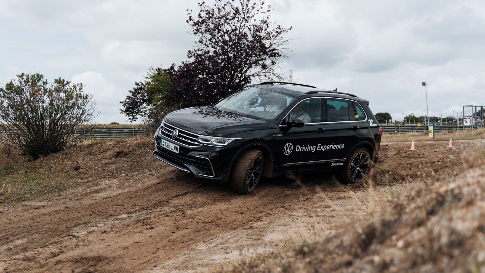 La amplia oferta de SUV dentro de la gama Volkswagen ha llevado a que se creen módulos específicos de conducción off-road.