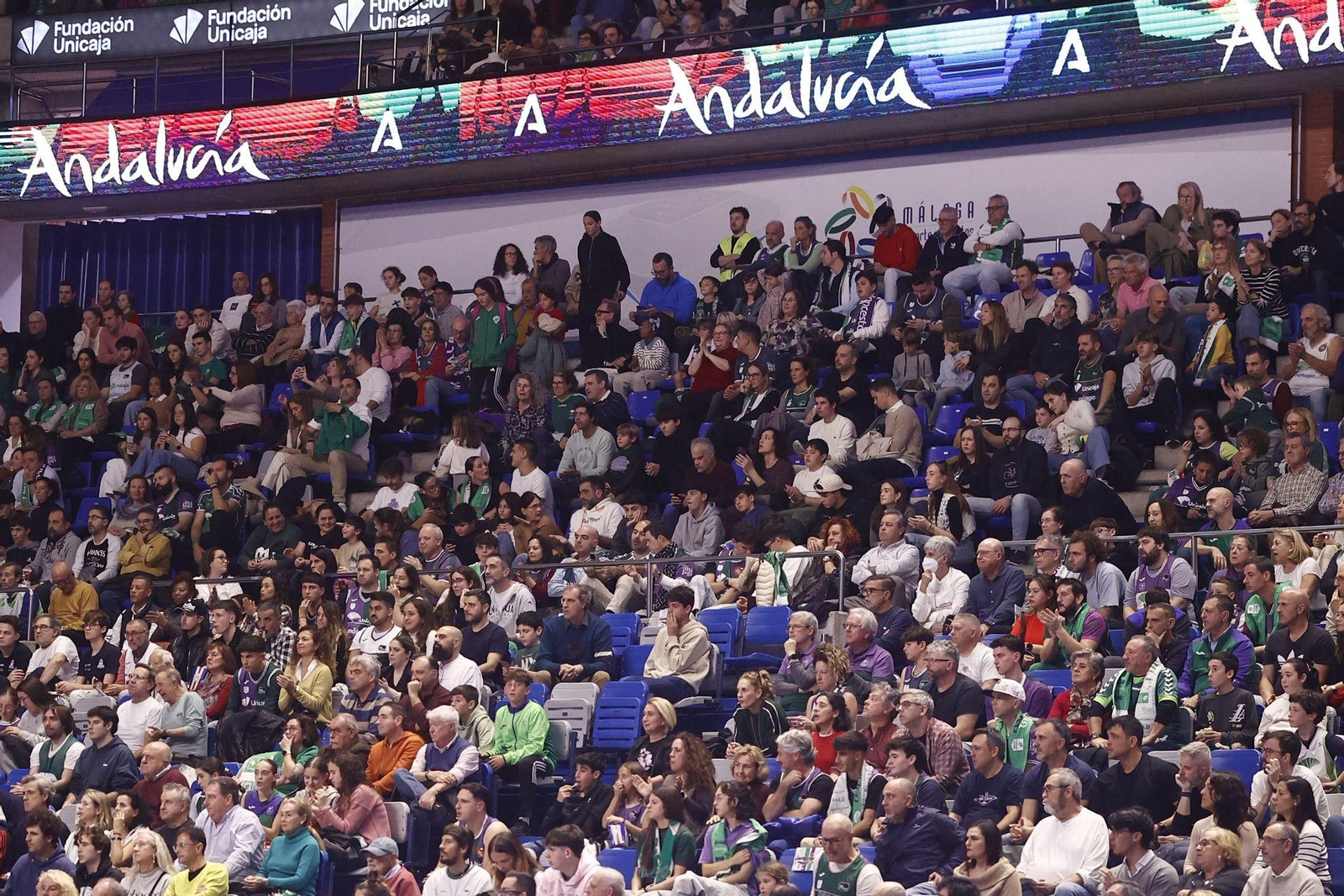 Búscate en las gradas del Carpena en el Unicaja-San Pablo Burgos