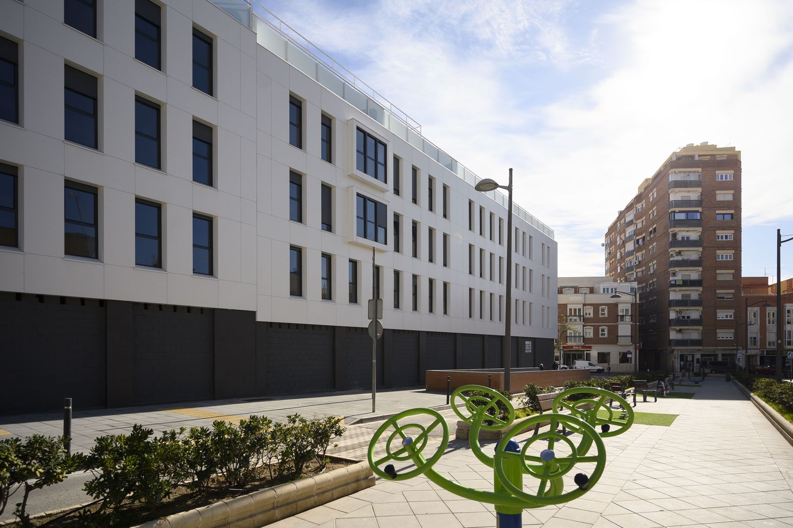 A esta primera promoción en avenida Vilches, le sigue otro edificio