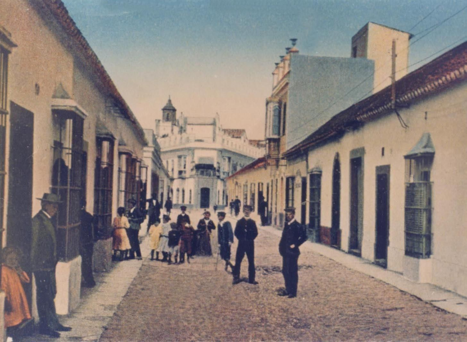 El capitán del vapor 'Elvira', D. José Nicart, tenía su domicilio en la calle Ángel, número 13.