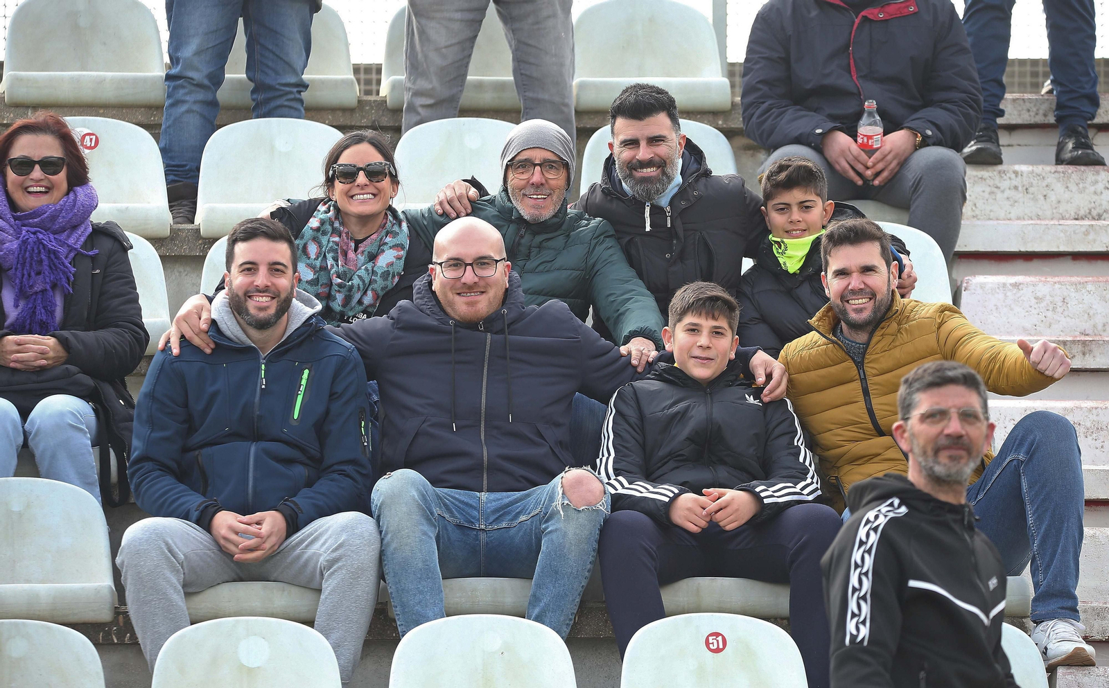 Fotos de la afición durante el Algeciras - Ceuta en el Nuevo Mirador