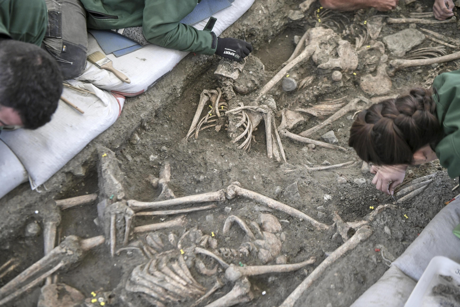 Exhumaciones en el Barranco de Víznar