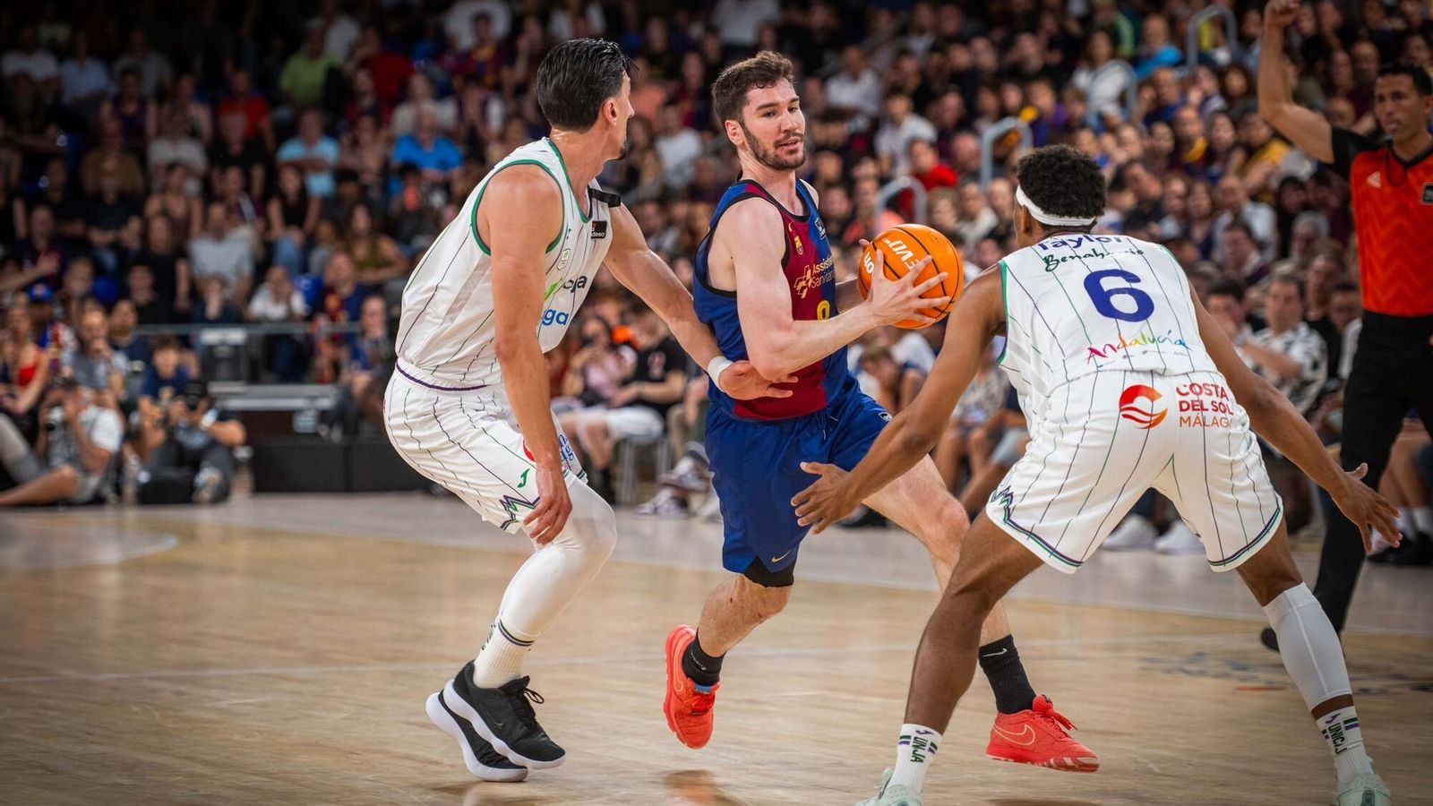 Las fotos del Barça-Unicaja, 2º partido del play off de la ACB