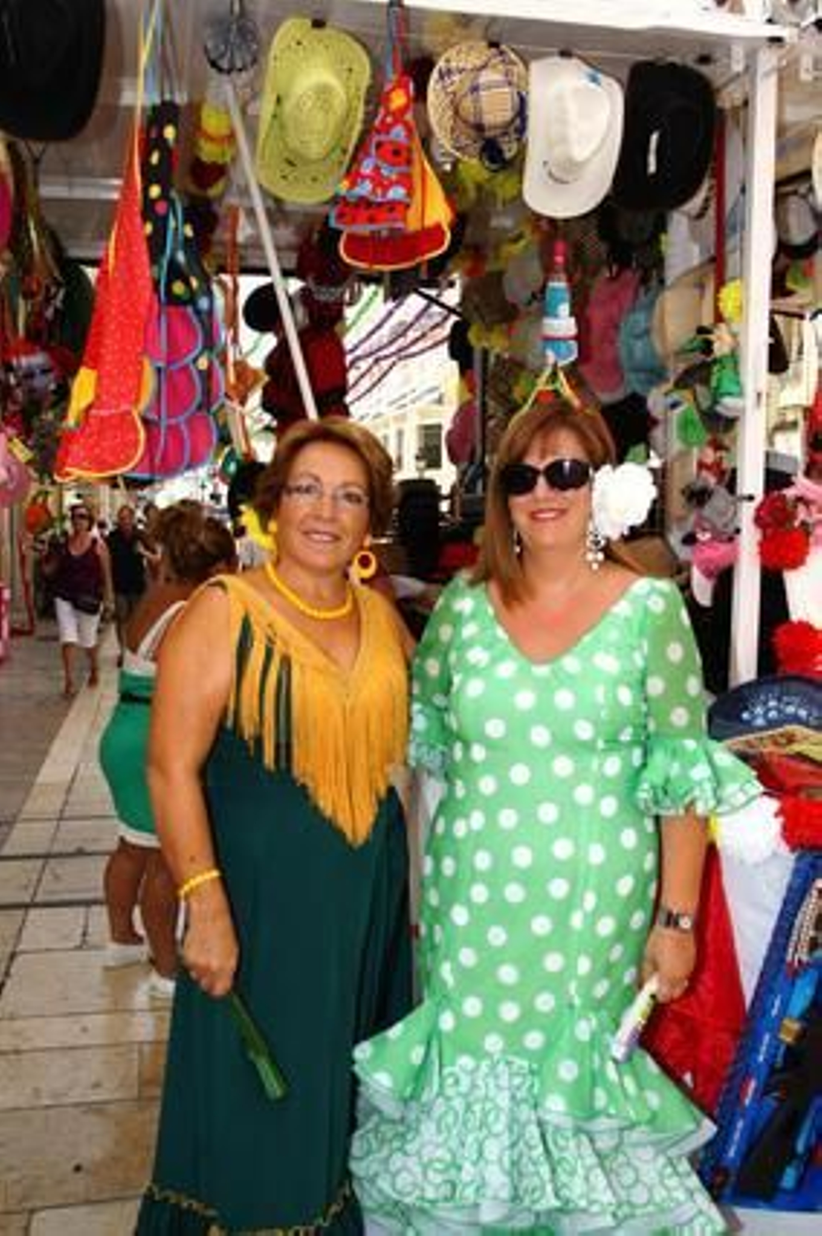 Adela y Milagrosa disfrutan de la Feria. 

Foto: Punto Press