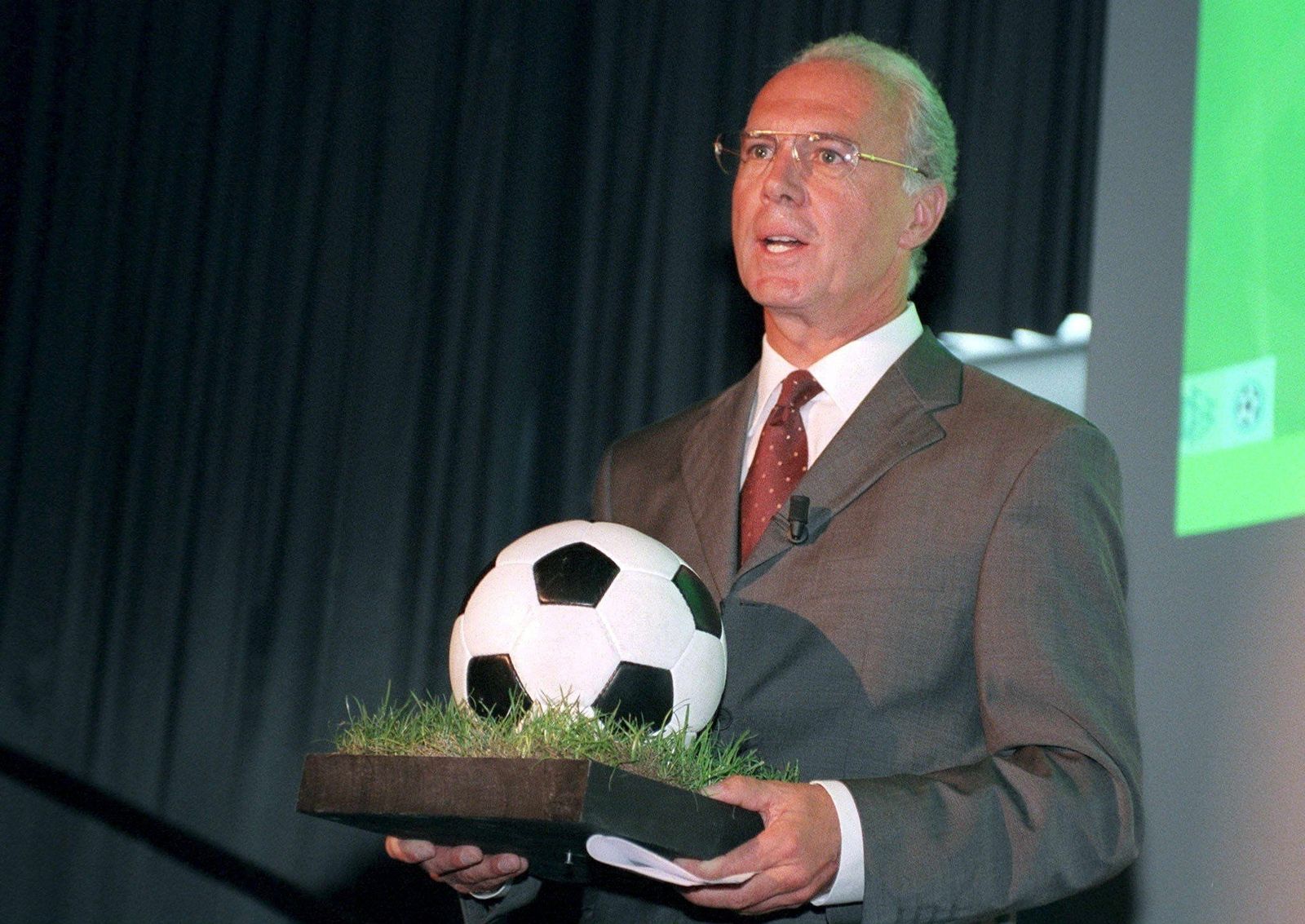 Las fotos de Beckenbauer, la elegancia del fútbol