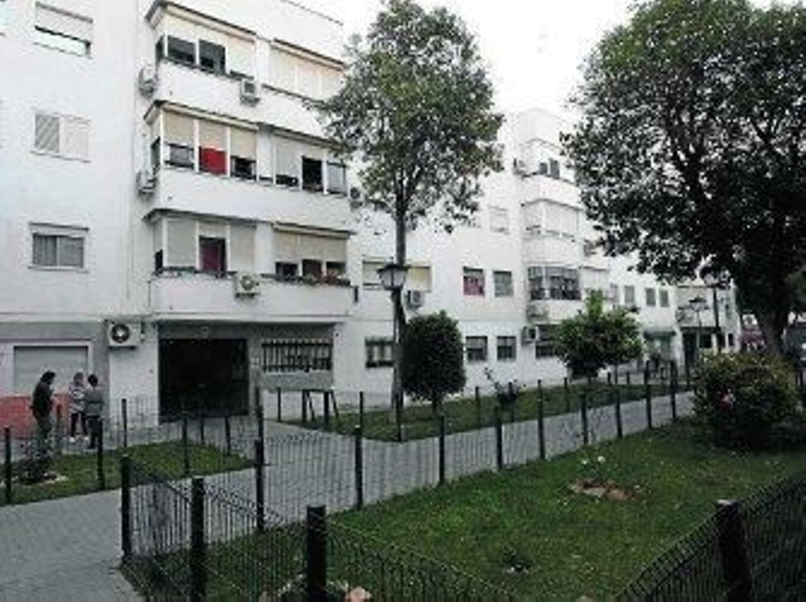 Una amiga de la madre del bebé fallecido dice que es "imposible" que lo maltratara