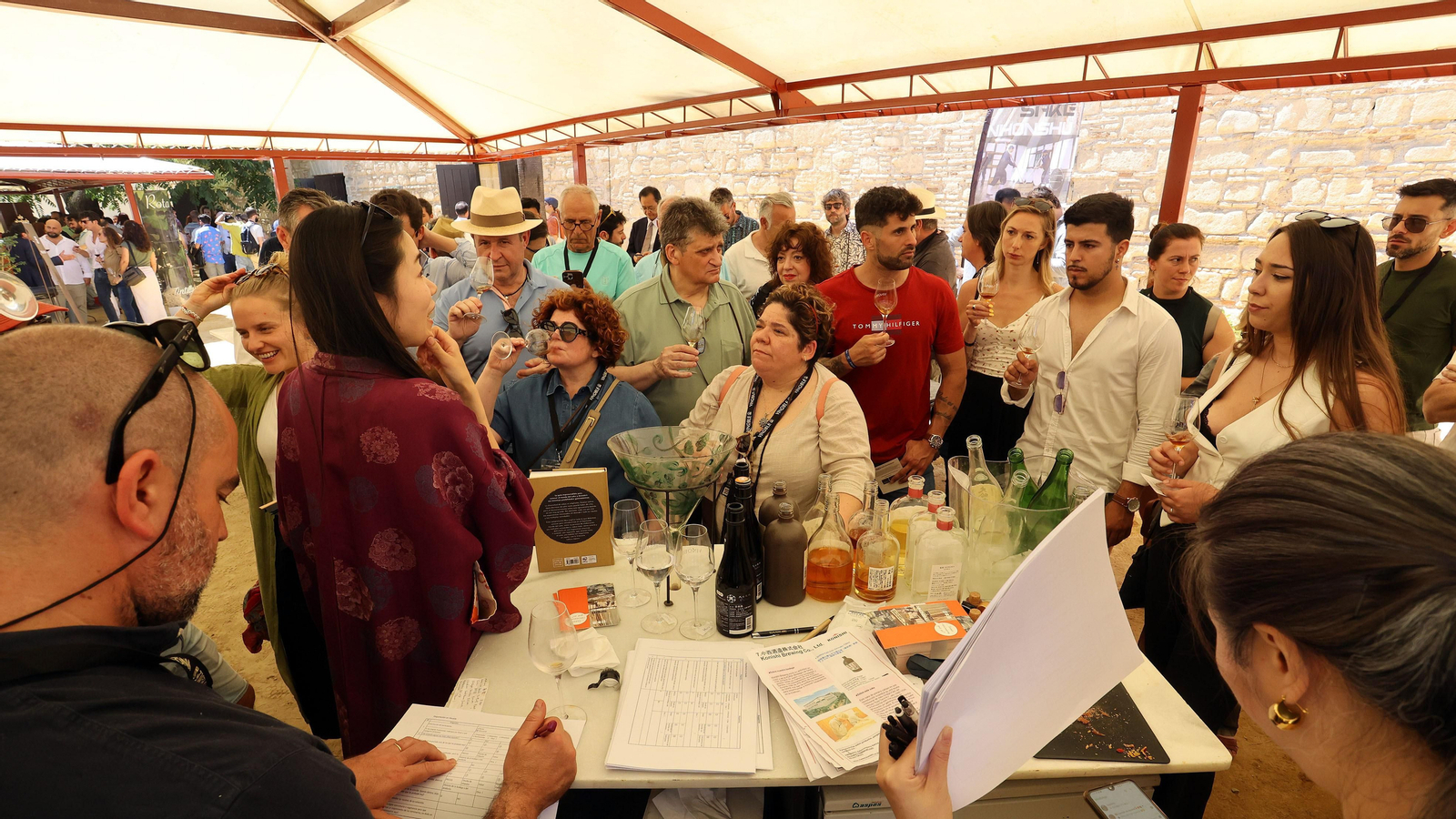 Imágenes del segundo día de Vinoble 2024 en Jerez