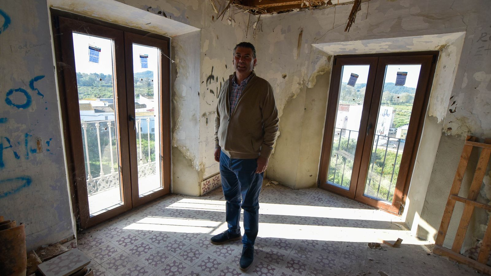 Fernández Rey, en una de las salas de la Casita de Campo de Tesorillo.