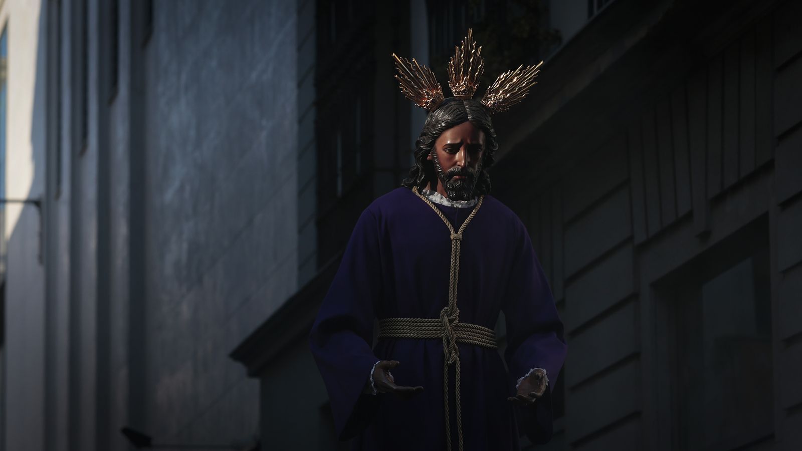 El traslado de los Panaderos a su capilla en imágenes