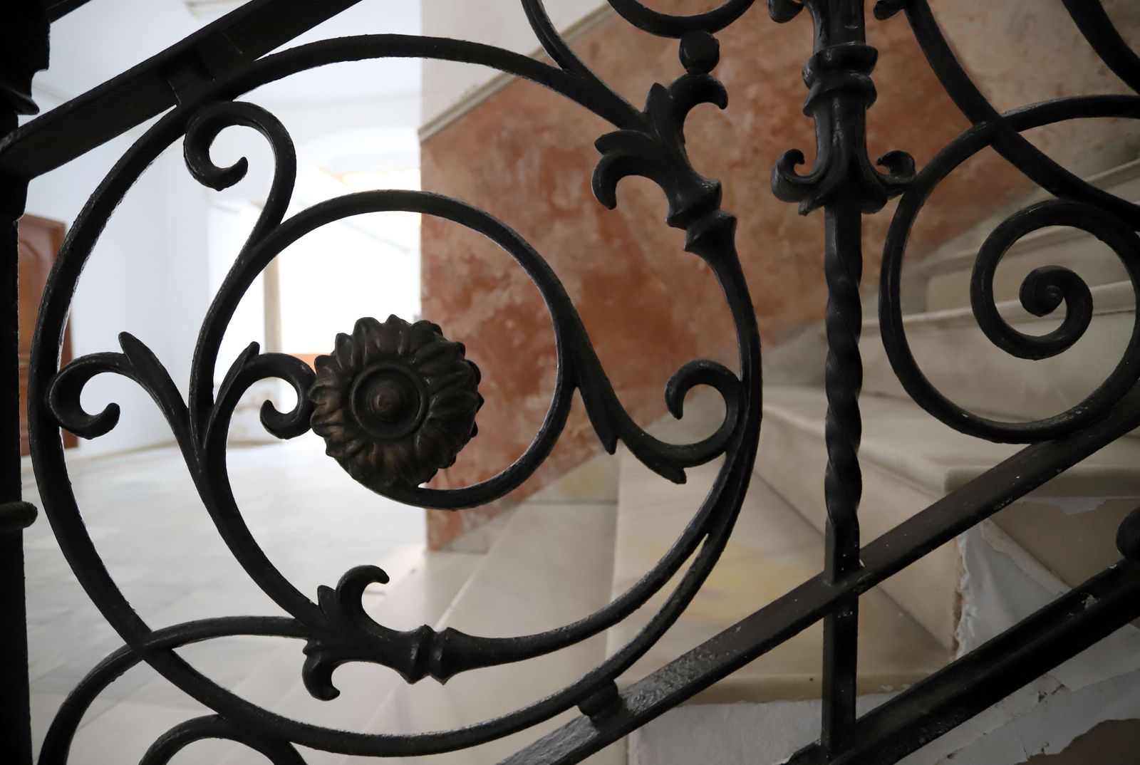 Imágenes del edificio de la calle Berdigón 3 en Huelva