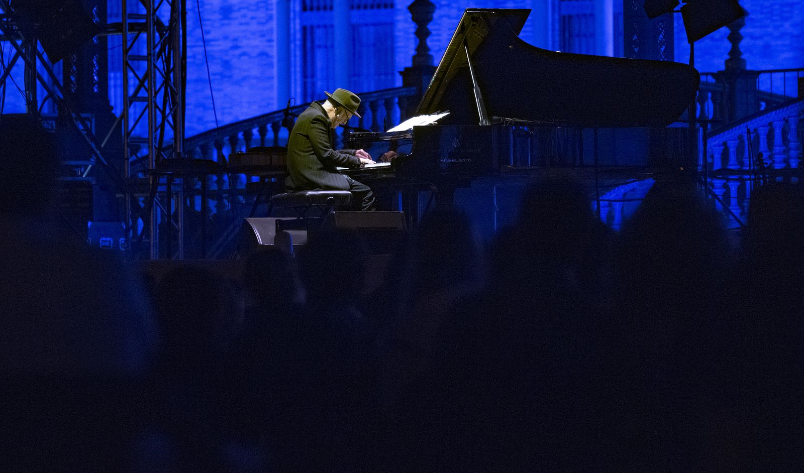 Las imágenes del concierto de Ludovico Einaudi en Icónica Sevilla