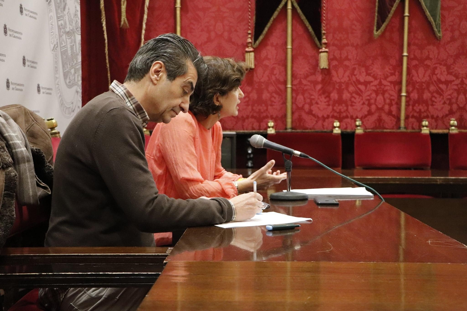 Podemos-IU pide que el Granada CF deje de llevar publicidad de casas de apuestas
