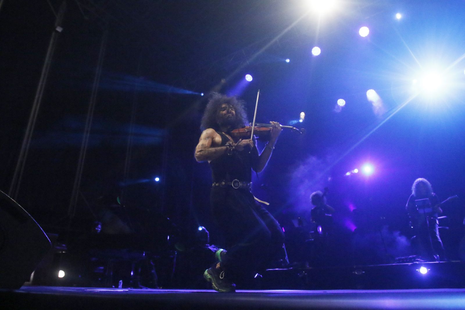 El concierto de Ara Malikian en el Teatro de la Axerquía de Córdoba, en imágenes