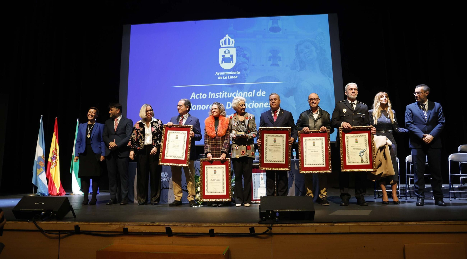 Fotos del acto de entrega de reconocimientos por el 155 aniversario de La Línea