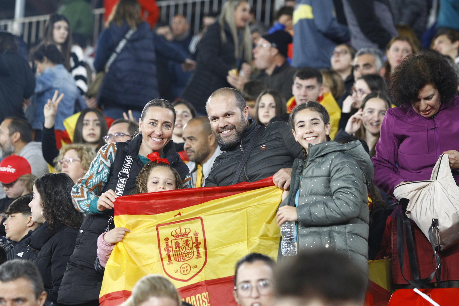 Imágenes del partido de fútbol amistoso entre las selecciones de España y Suiza Sub 21, disputado en Almería