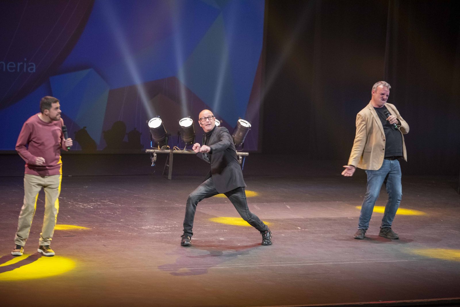 Alvarito Vera, Kikín Fernández y Paco Calavera durante su actuación.