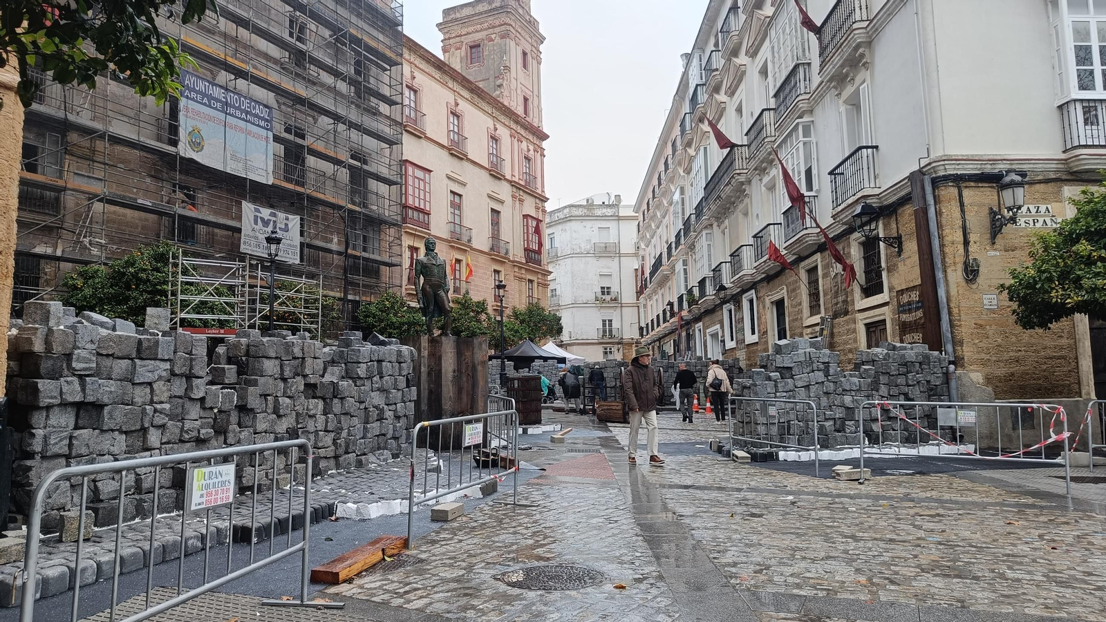 Cádiz se disfraza del París de la Comuna