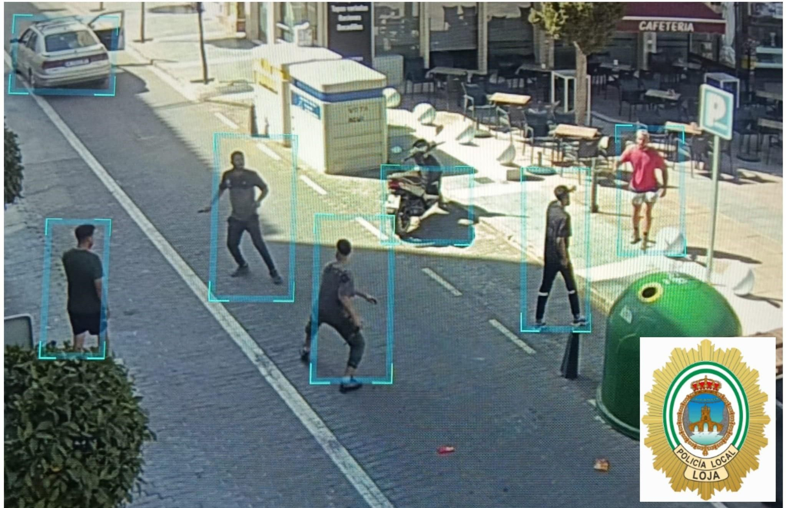 Imagen de una cámara de seguridad en la zona en la que se produce el altercado en Loja