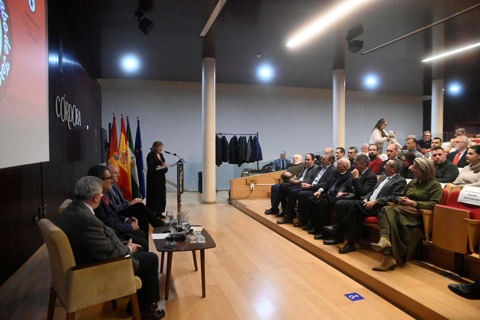 La Cofradía Gastronómica del Rabo de Toro reconoce a la familia Piedra