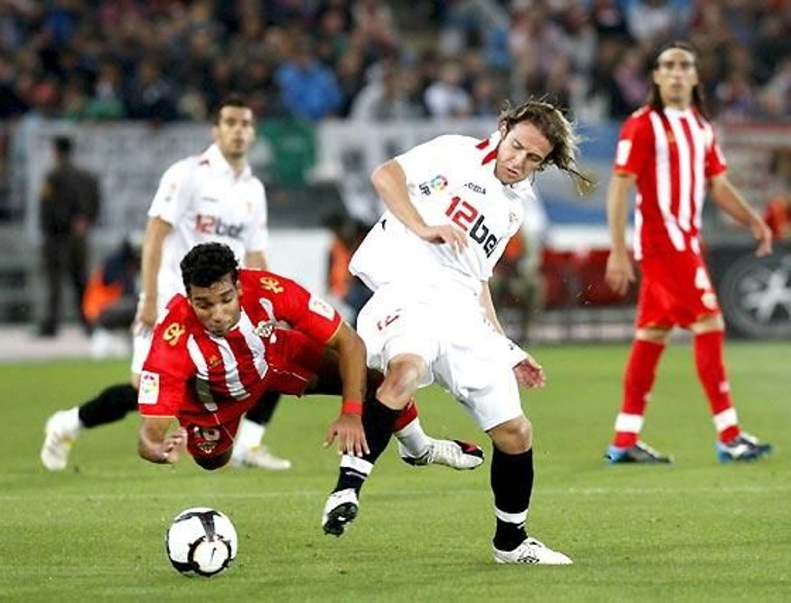 Foto: Jorge Guerrero (AFP Photo) / Carlos Barba (EFE)