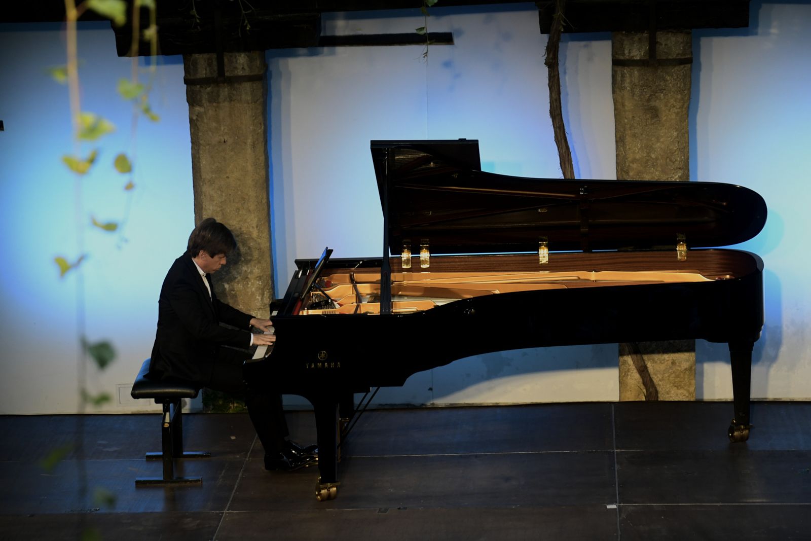 El pianista Mario Prisuelos se estrena en el Festival con un concierto en el Corral del Carbón