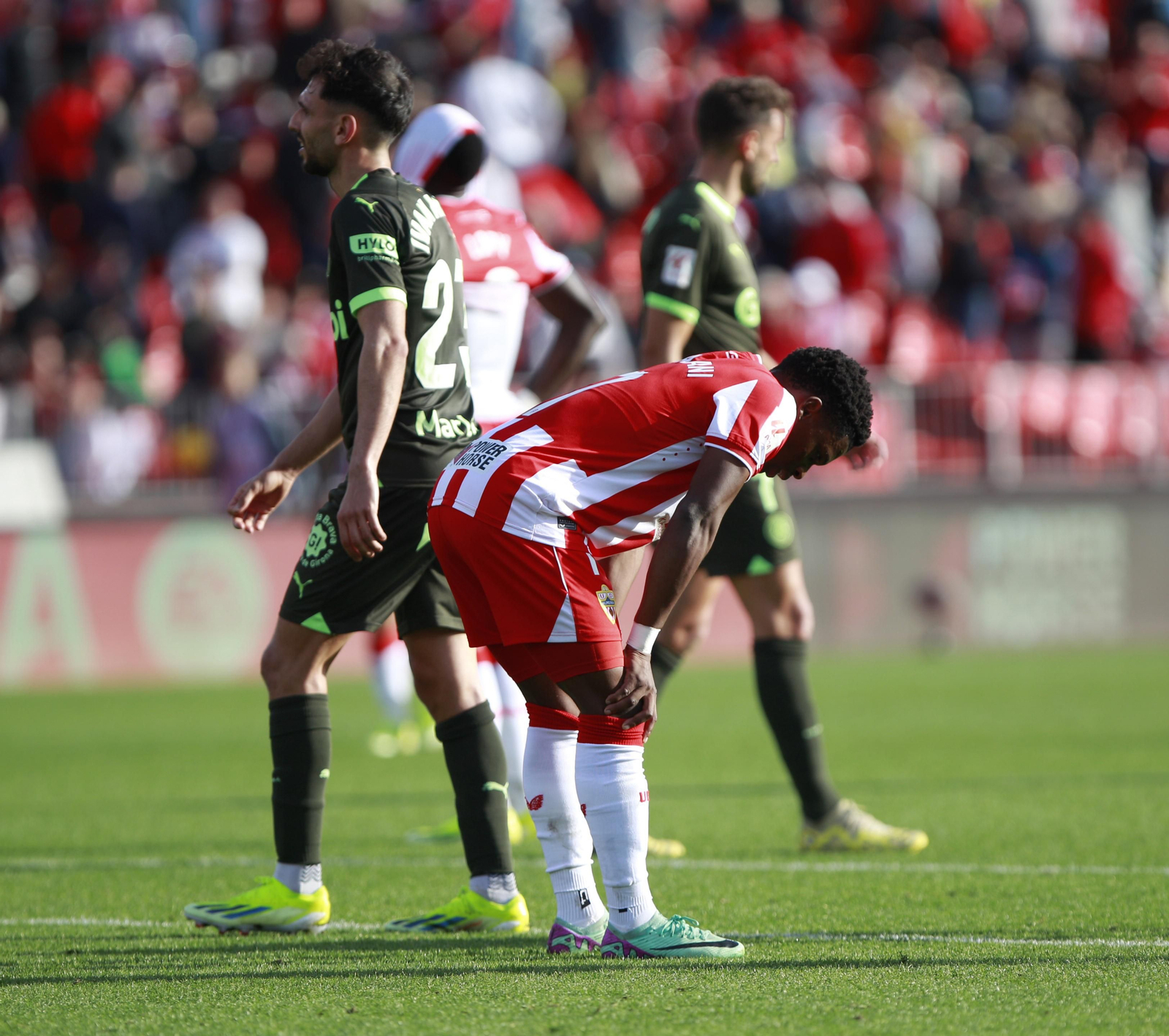 Las mejores imágenes del partido de fútbol U.D. Almería-Girona F.C.