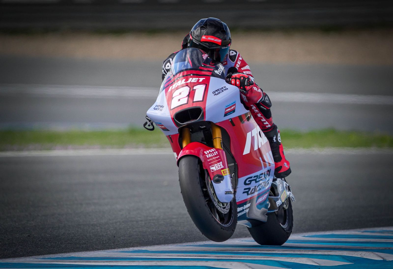 Imágenes de los Test de entrenamiento de Moto2 y Moto3 en el Circuito de Jerez