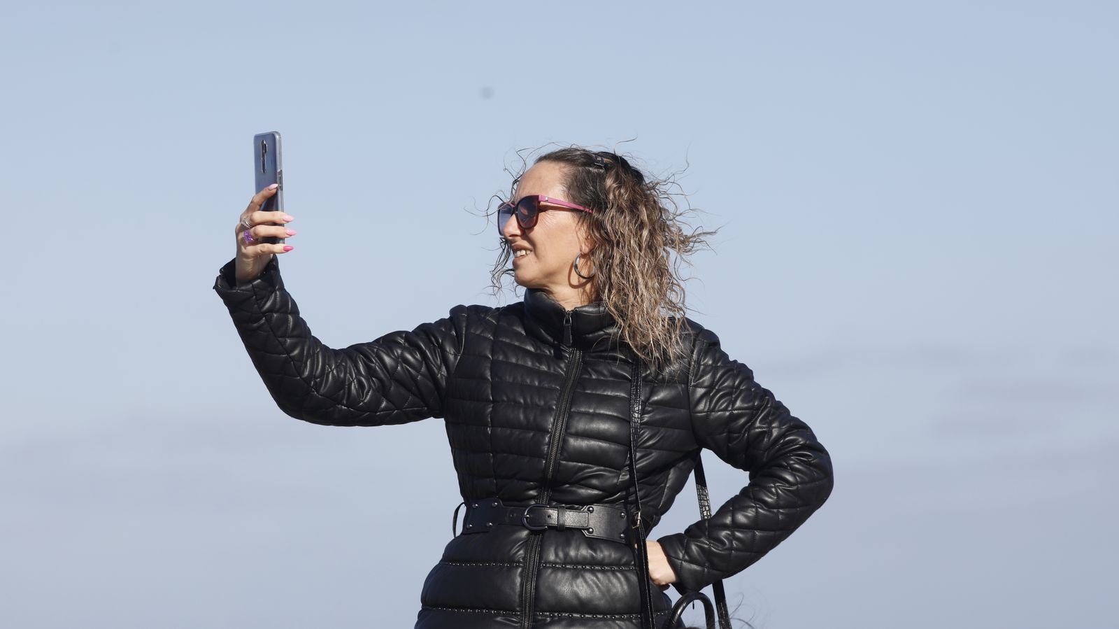 Las fotos del Viernes Santo en la Línea:  Cristo del Mar y Luz y Esperanza Nuestra, Soledad y Santo Entierro, Cristo del Amor y Misericordia y Amargura