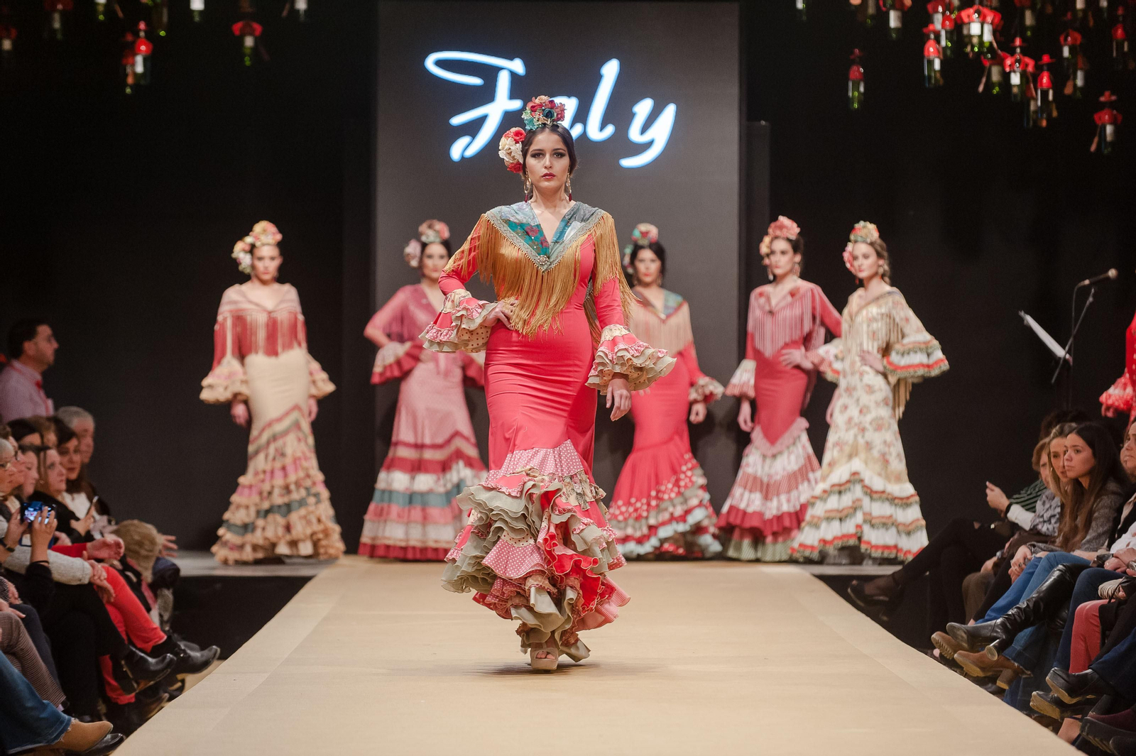 l Una de las propuestas de 'Faly de la Feria al Rocío' de Macarena Beato.