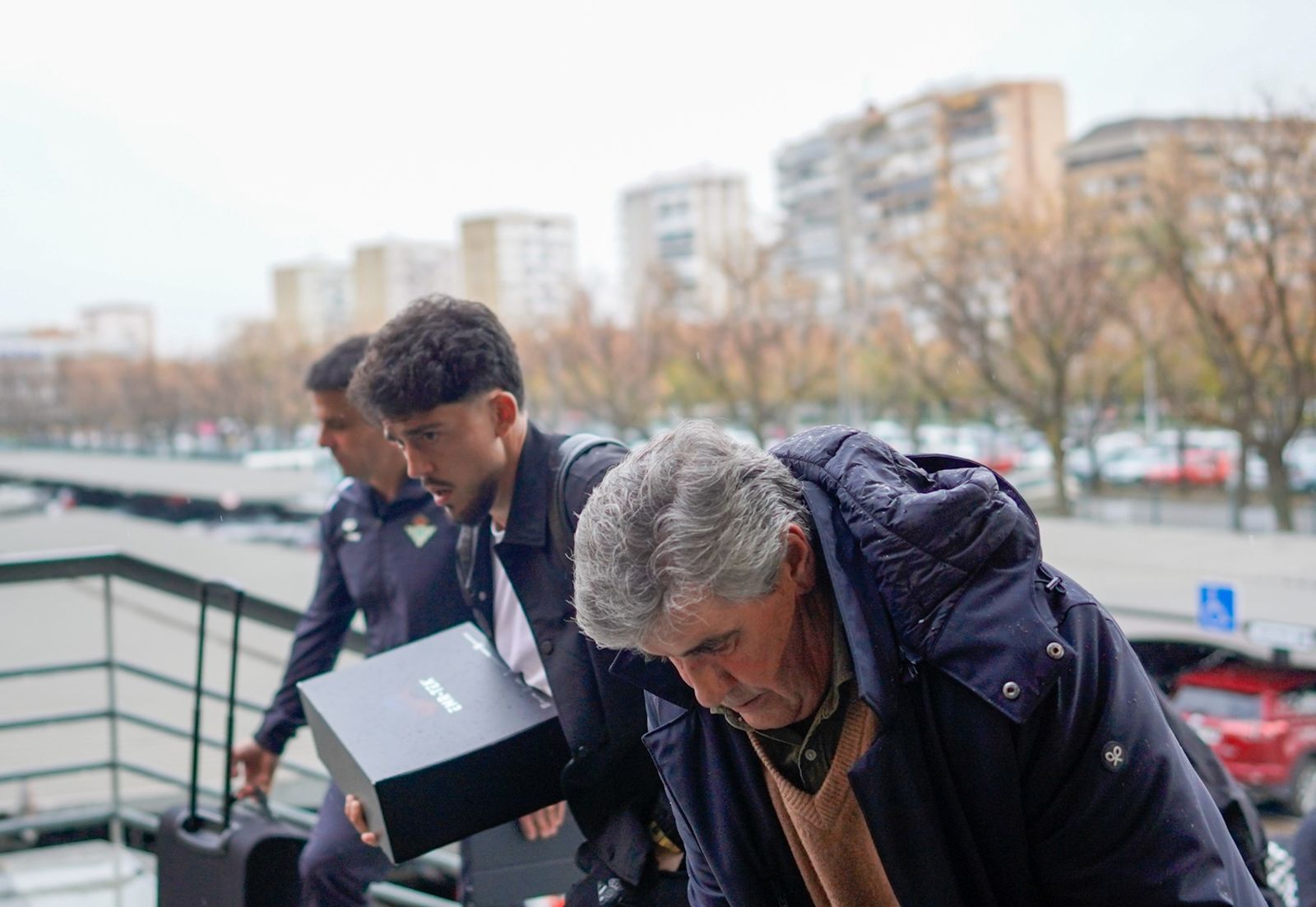 Las fotos de la salida del Betis de Santa Justa a Madrid para el partido en el Bernabéu