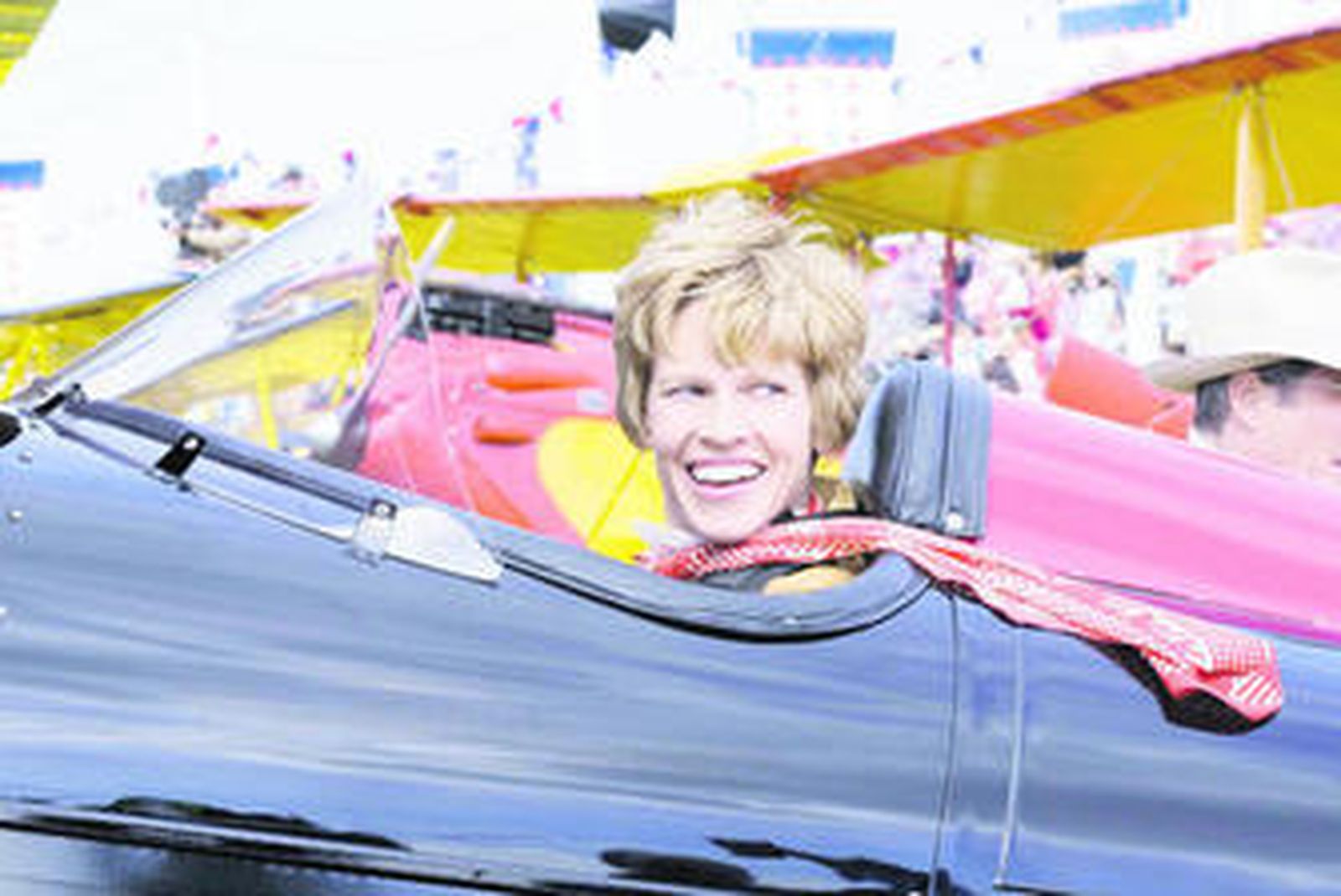 Hillary Swank busca otro Oscar como Amelia Earhart.