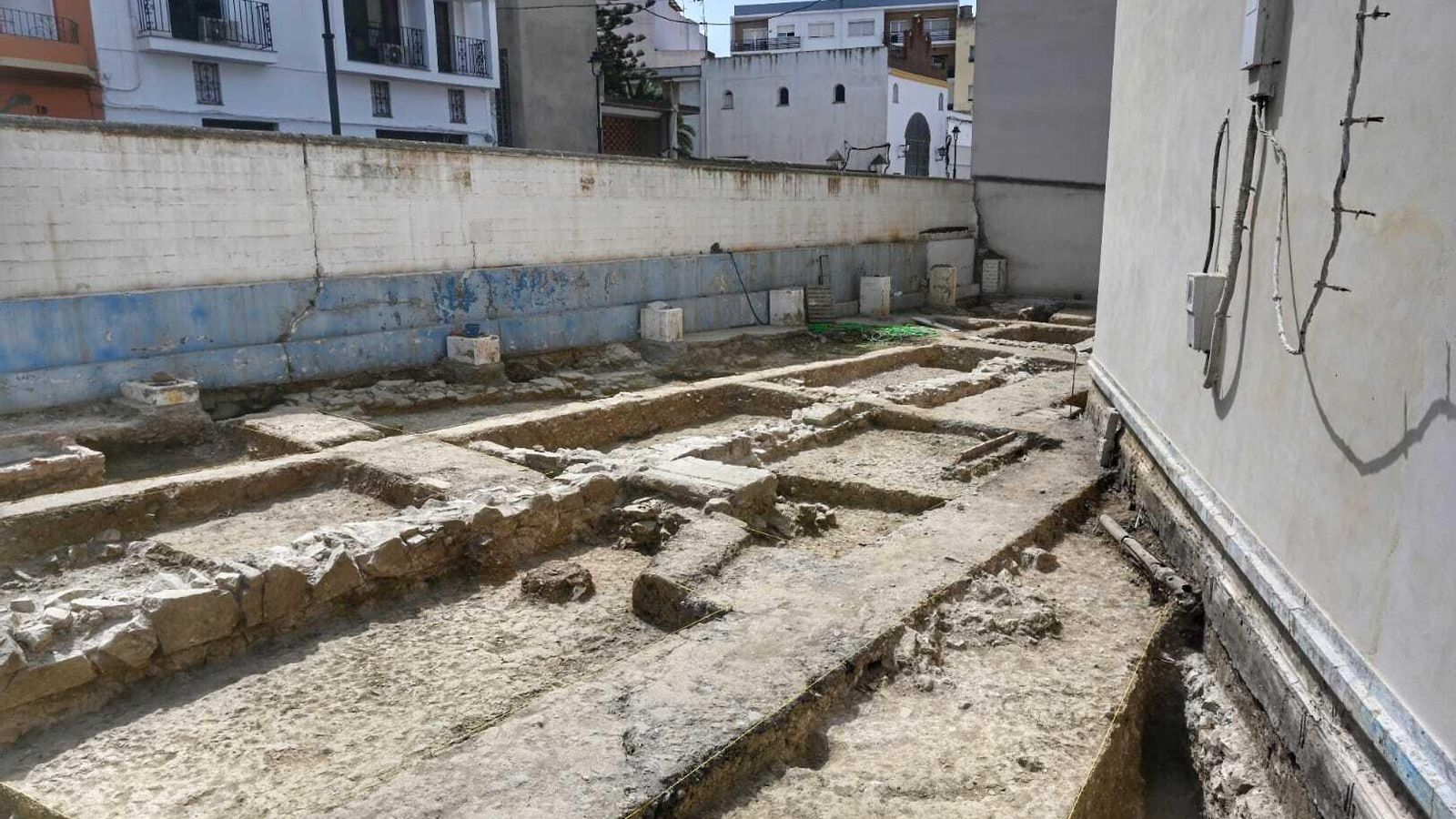 Aspecto de los restos del siglo IX hallados en la parcela