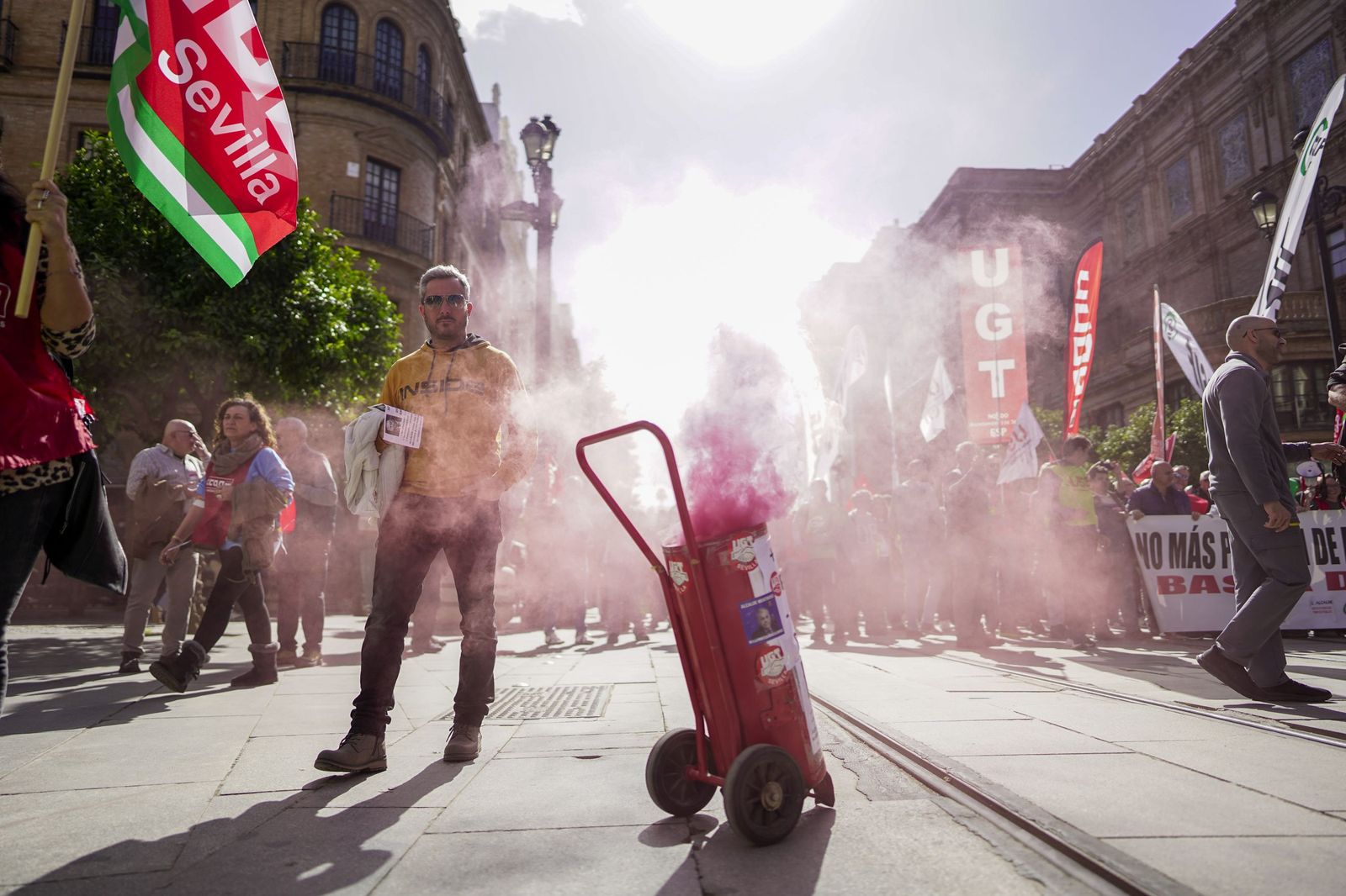 La manifestación de empleados municipales, en imágenes