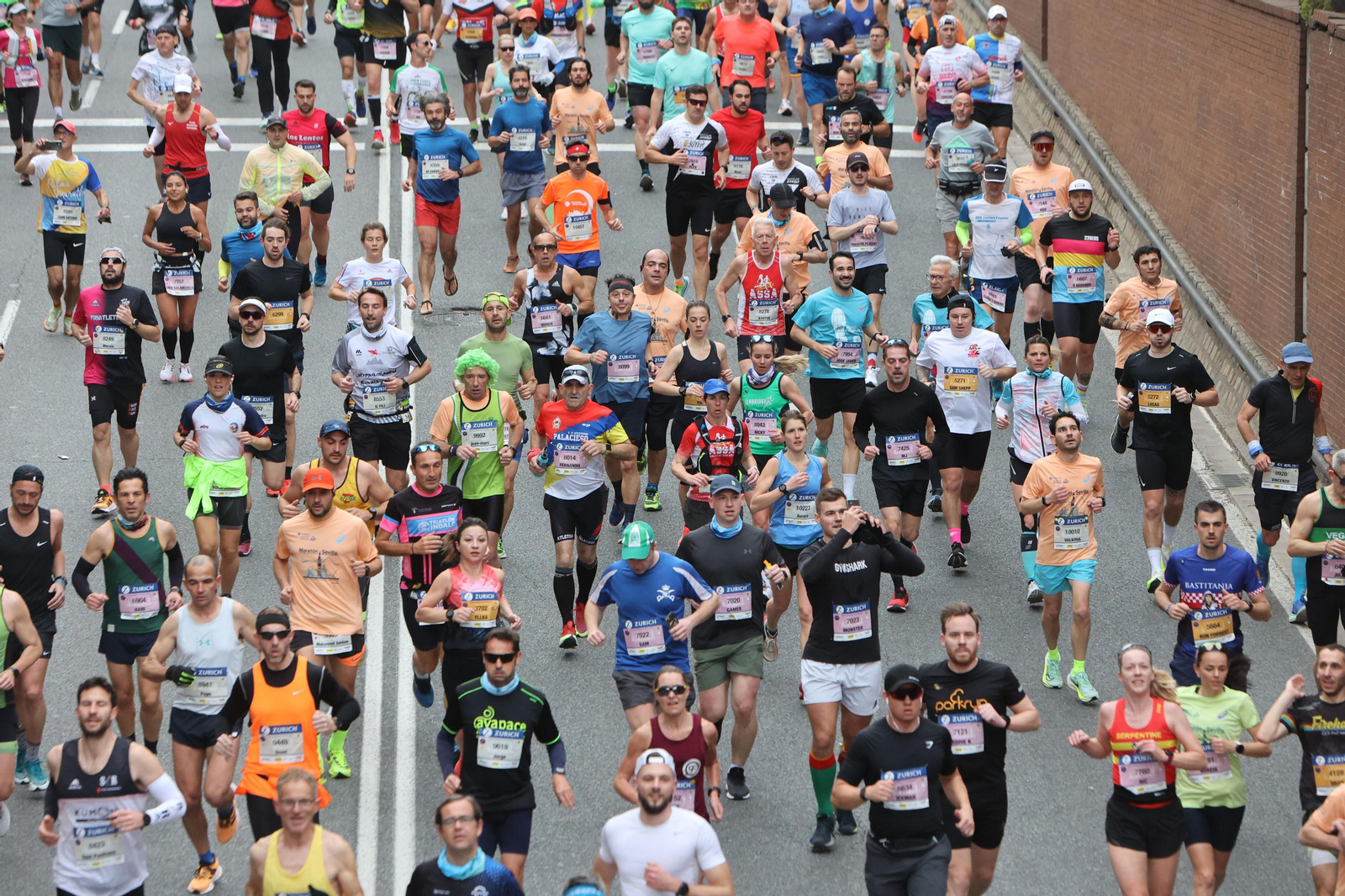 Búscate en la maratón de Sevilla 07